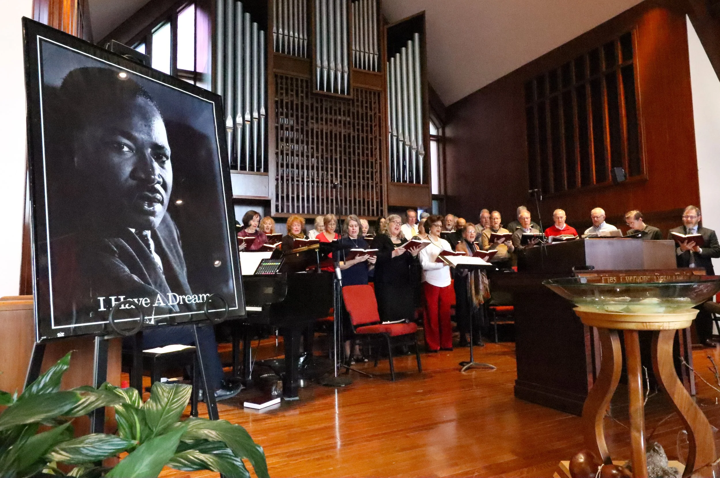 SVMLK Memorial Prayer Gathering brings message of love and sacrifice