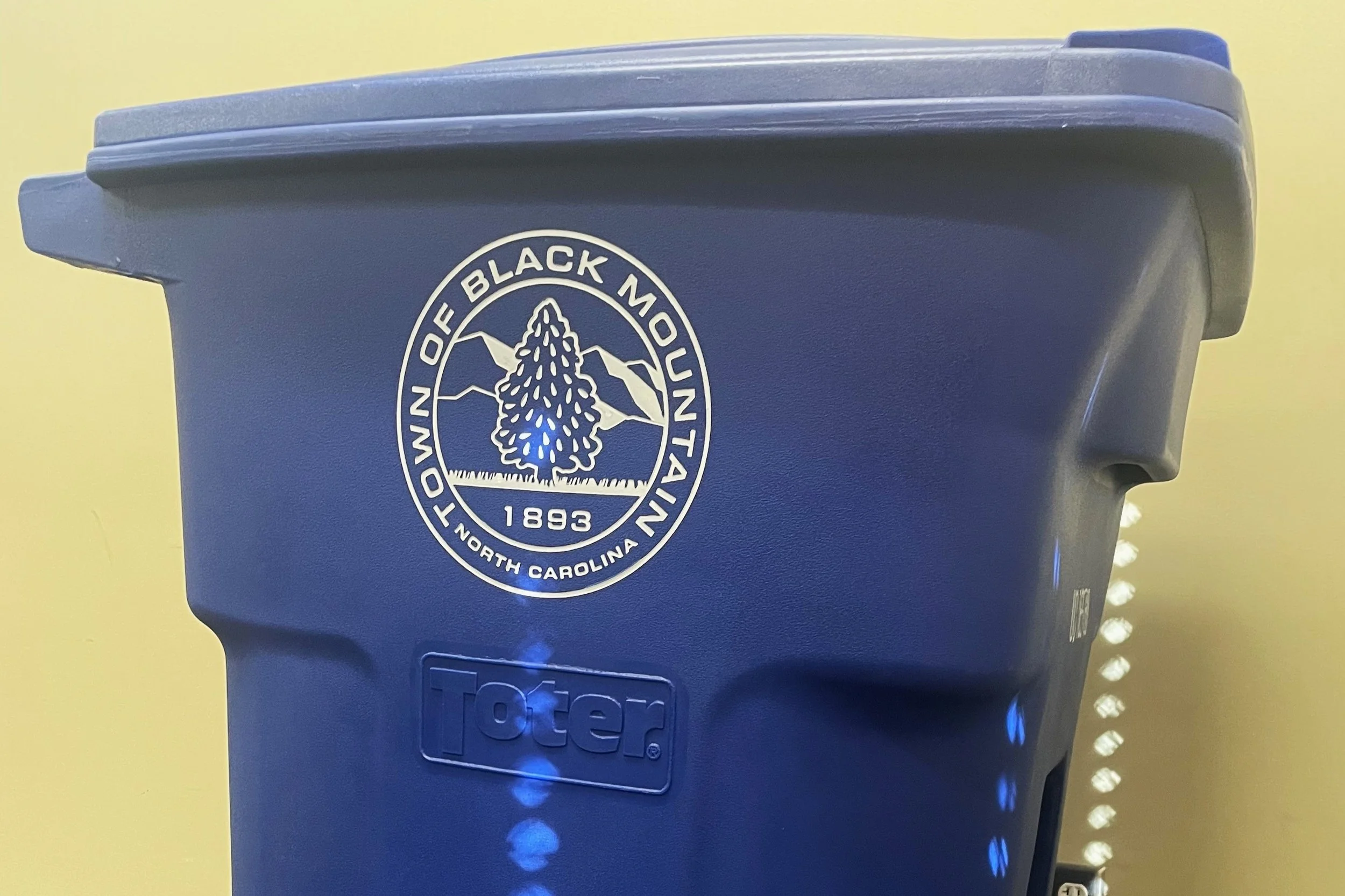 Black Mountain to pursue grants for curbside recycling carts