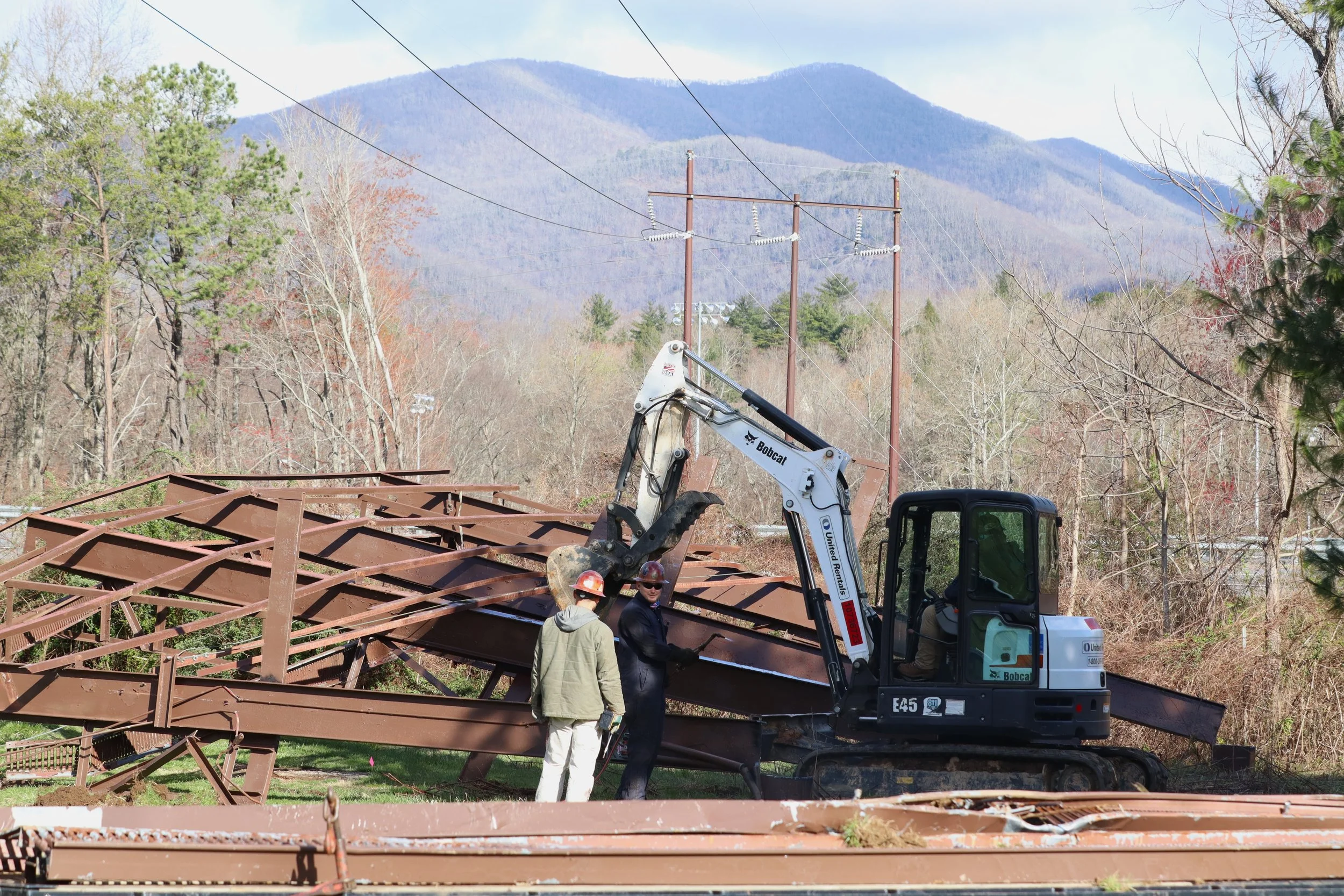 Veterans Park billboard removed 