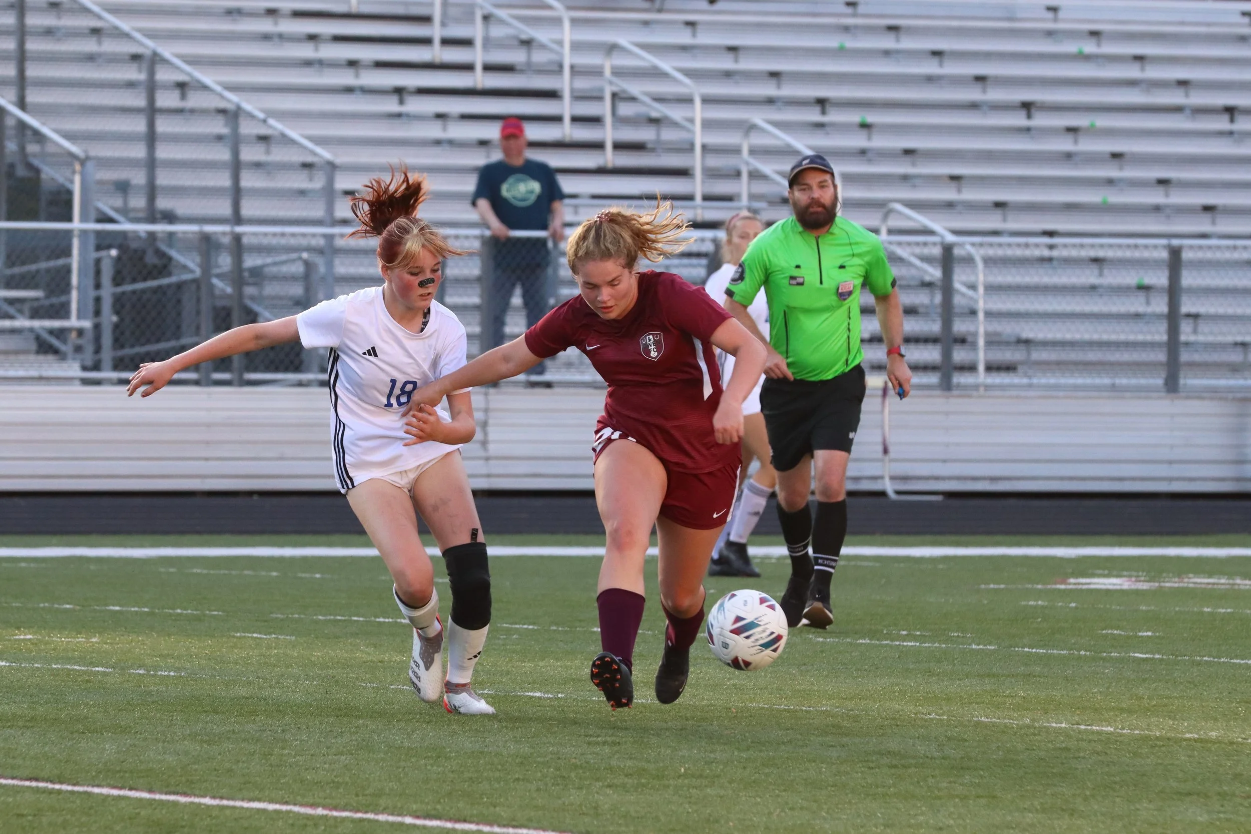 Warlassies hit their stride in conference play