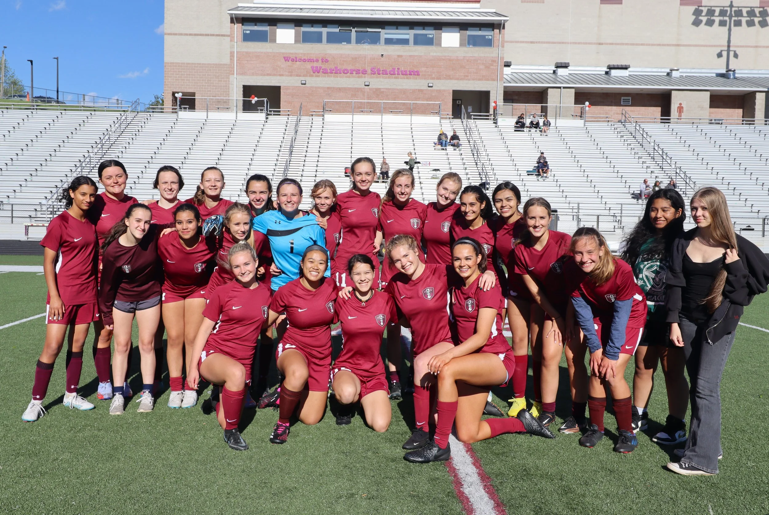 Warlassies win big on Senior Night