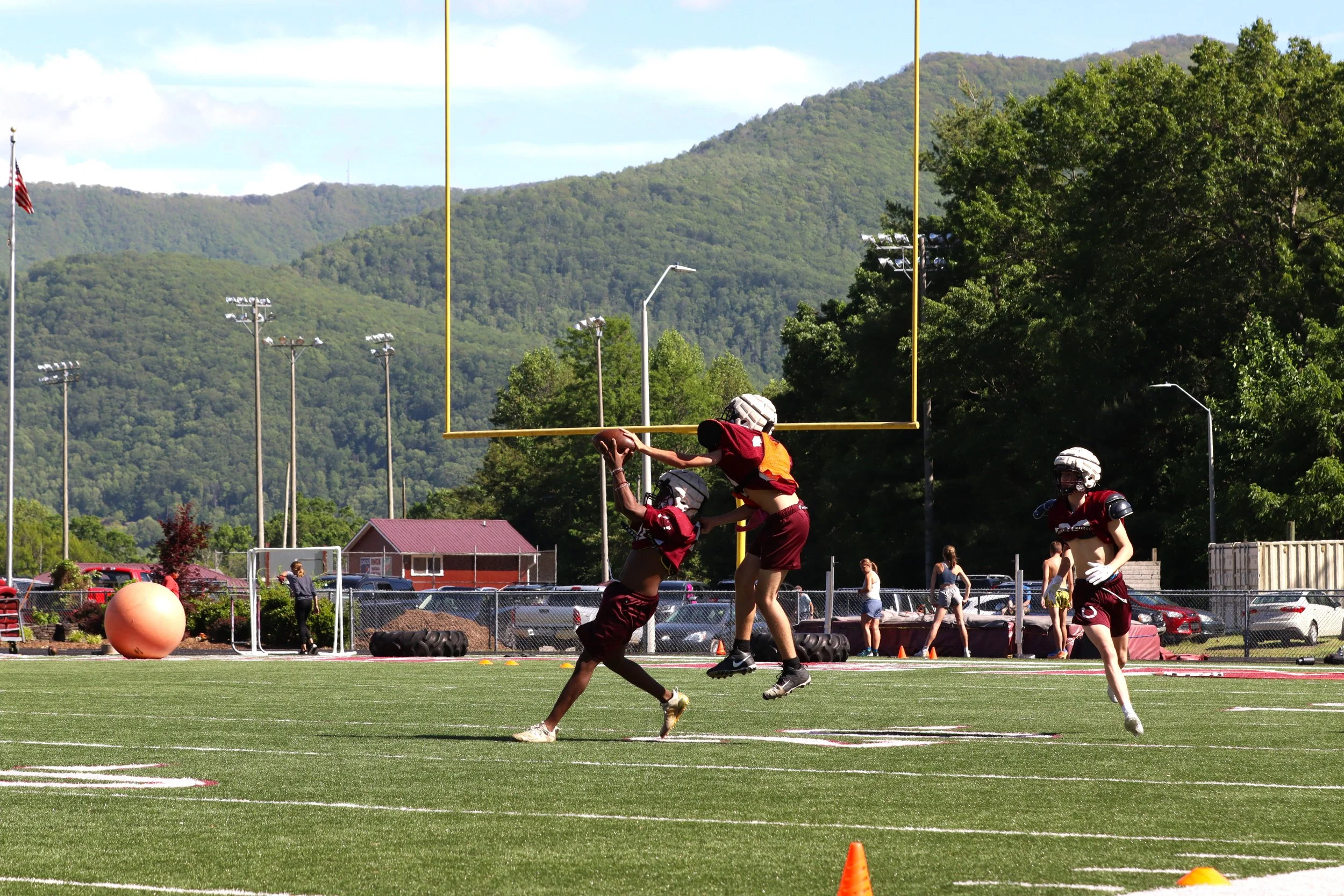 Warhorses cook up winning culture in spring football