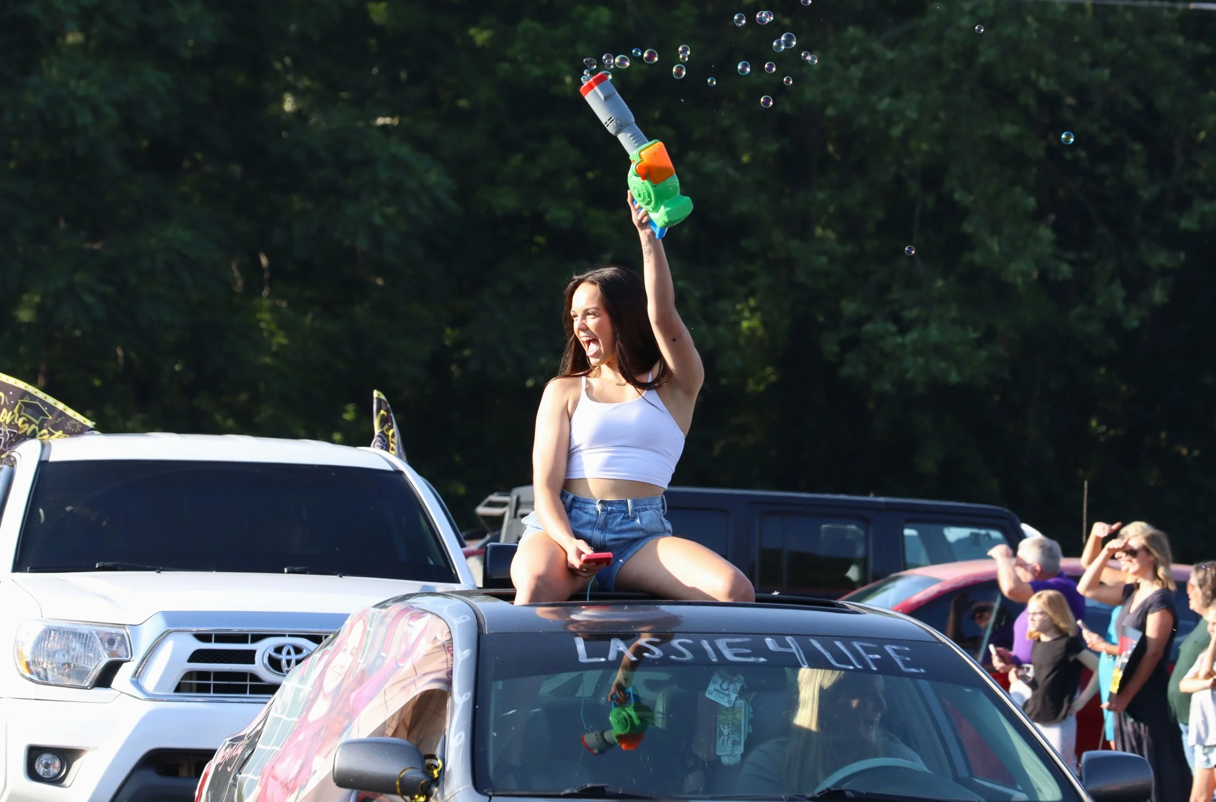 Owen seniors cruise into graduation day