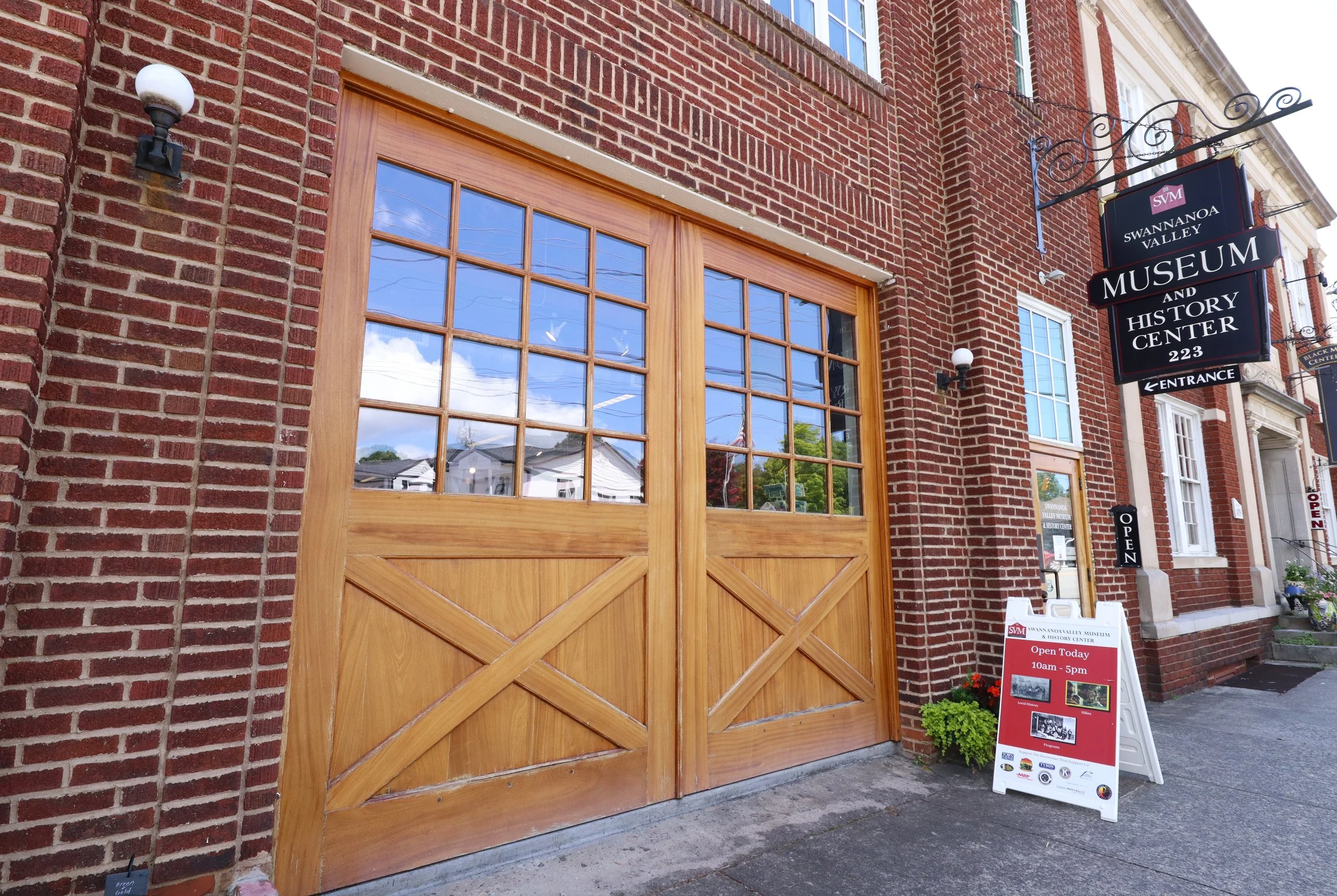 Tales of tragedy and triumph from the ghosts of Black Mountain 