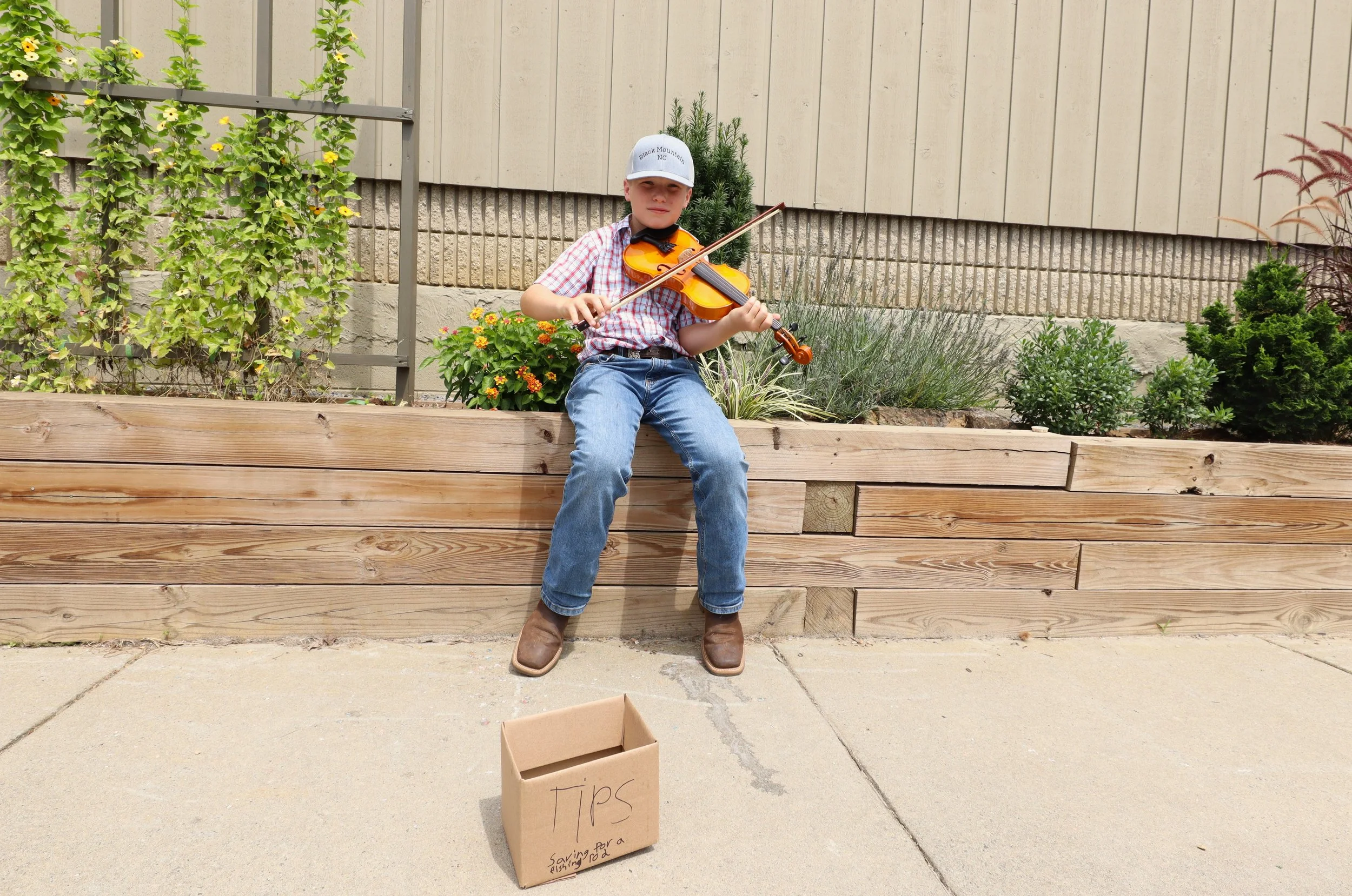 Sourwood Festival swings by for a weekend of fun and games