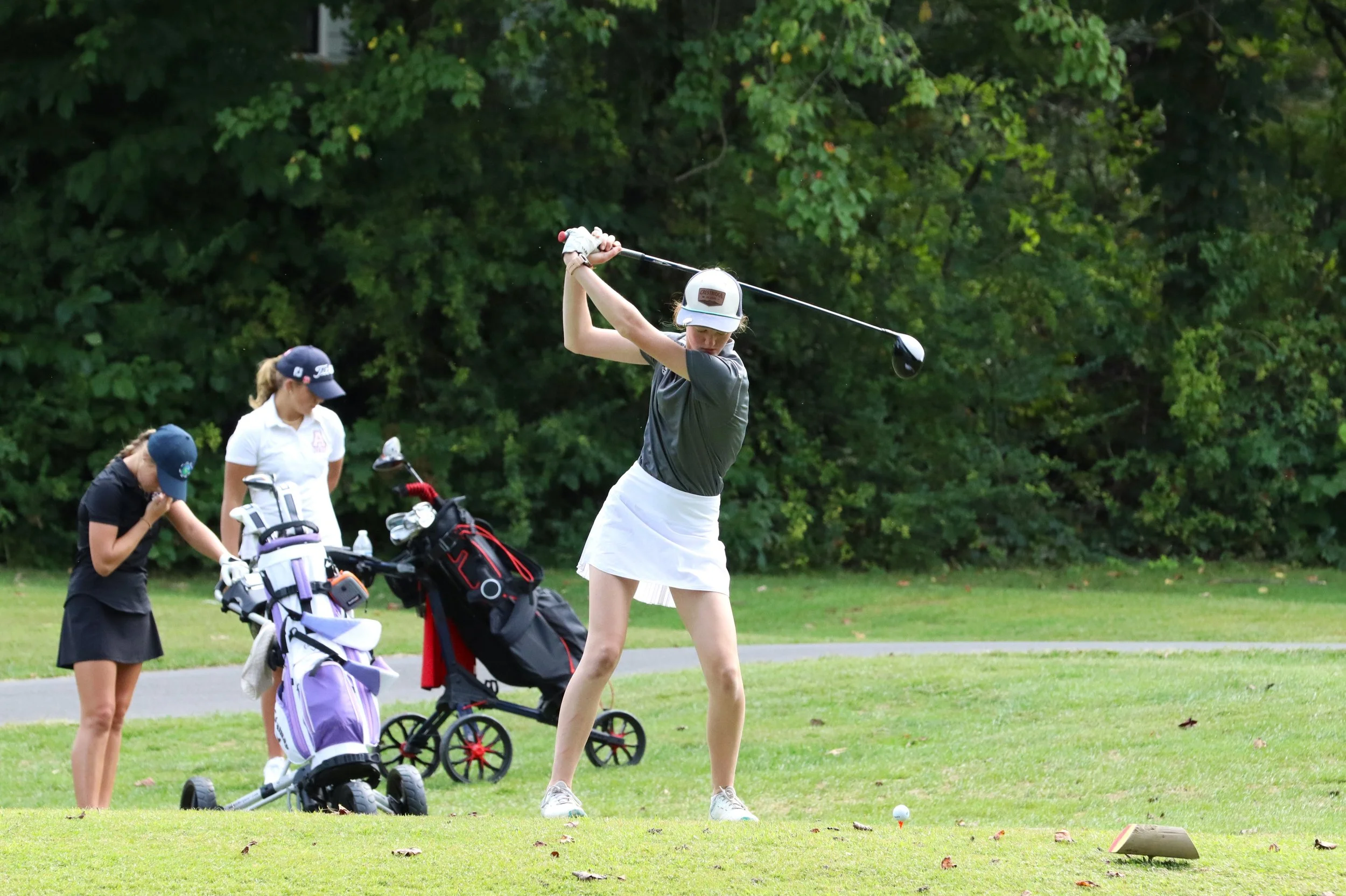 Warlassies tee up to drive toward postseason run