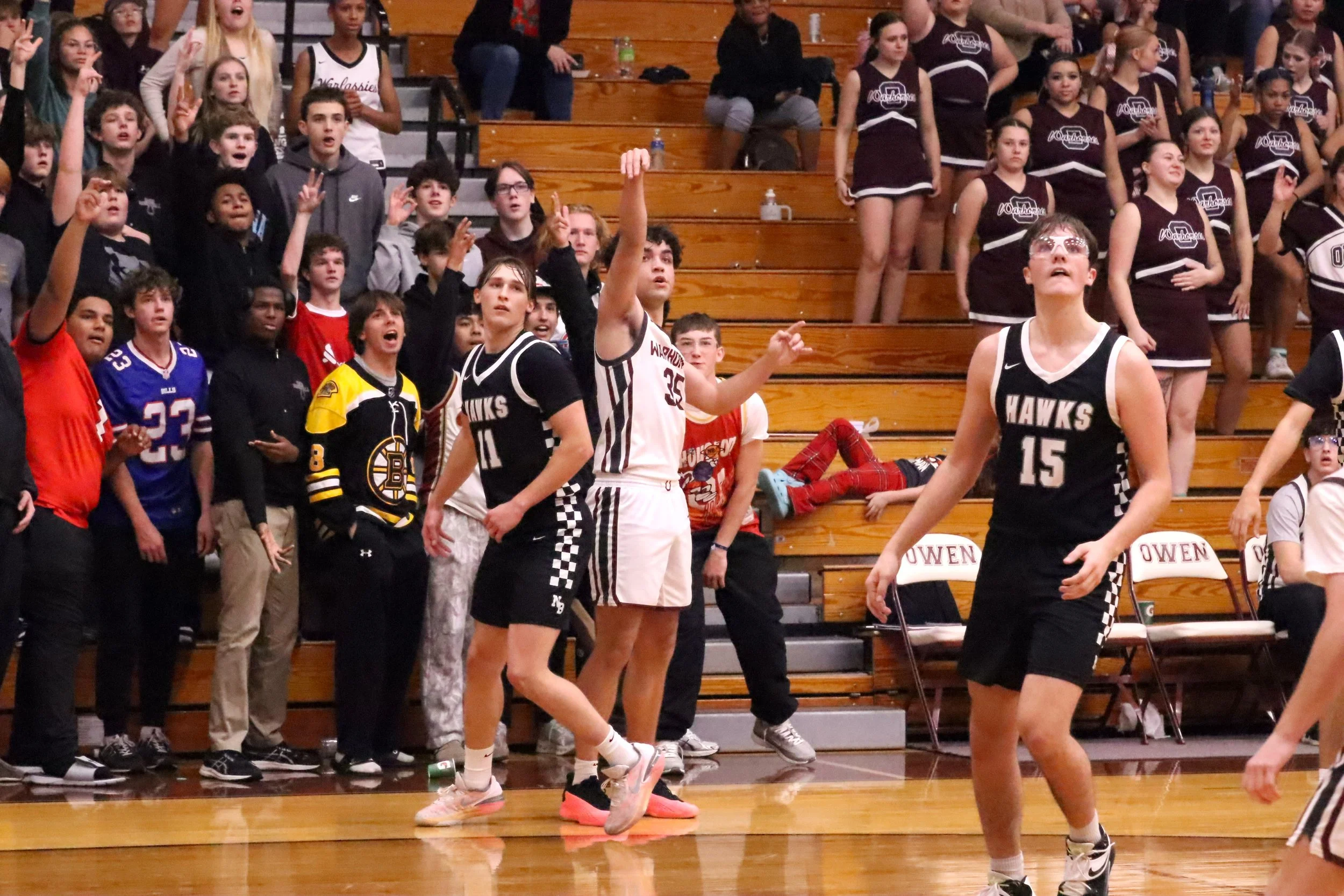 Warhorses run away with win in home opener