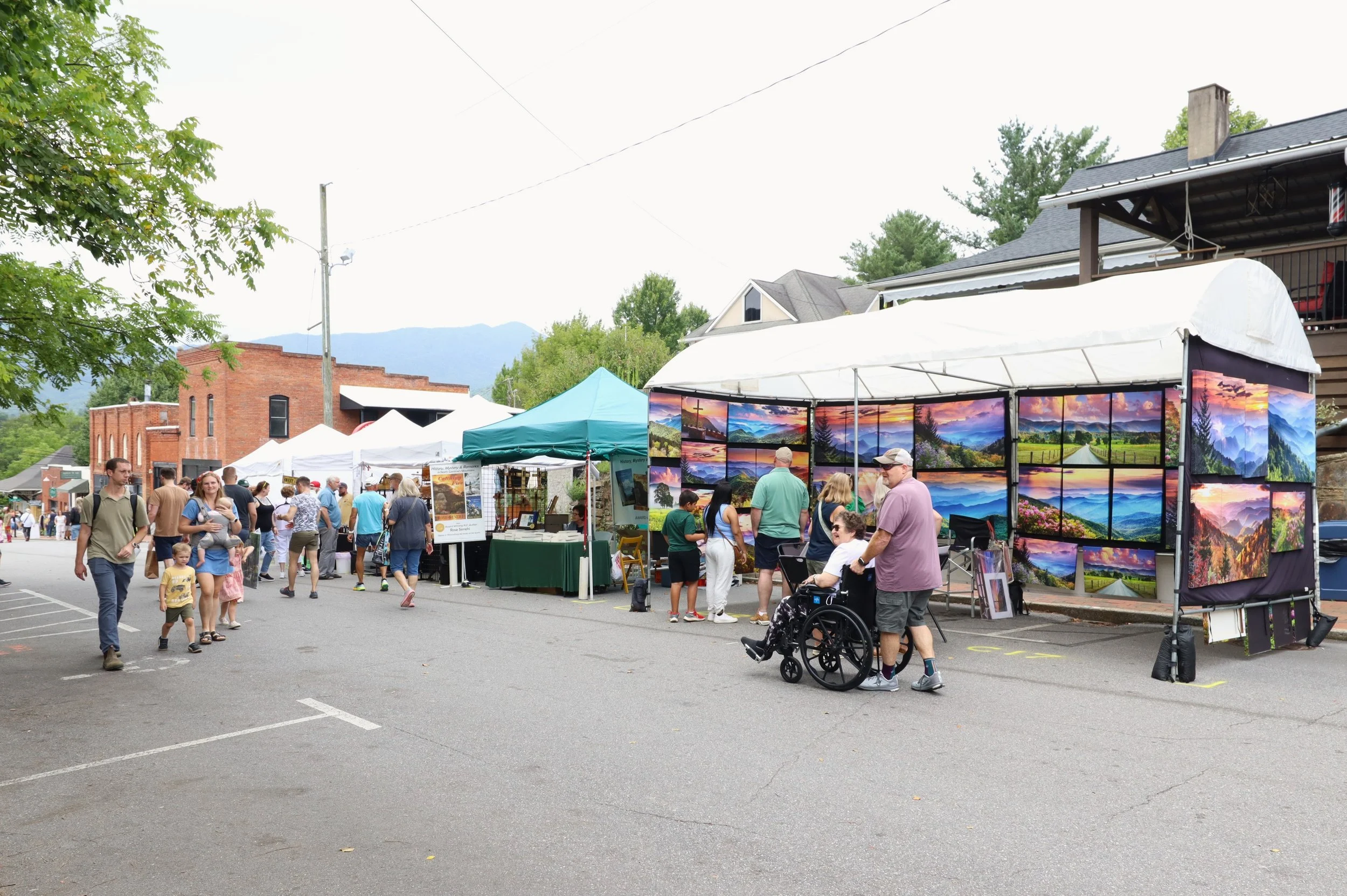 Sourwood Festival shines spotlight on local and regional artisans 