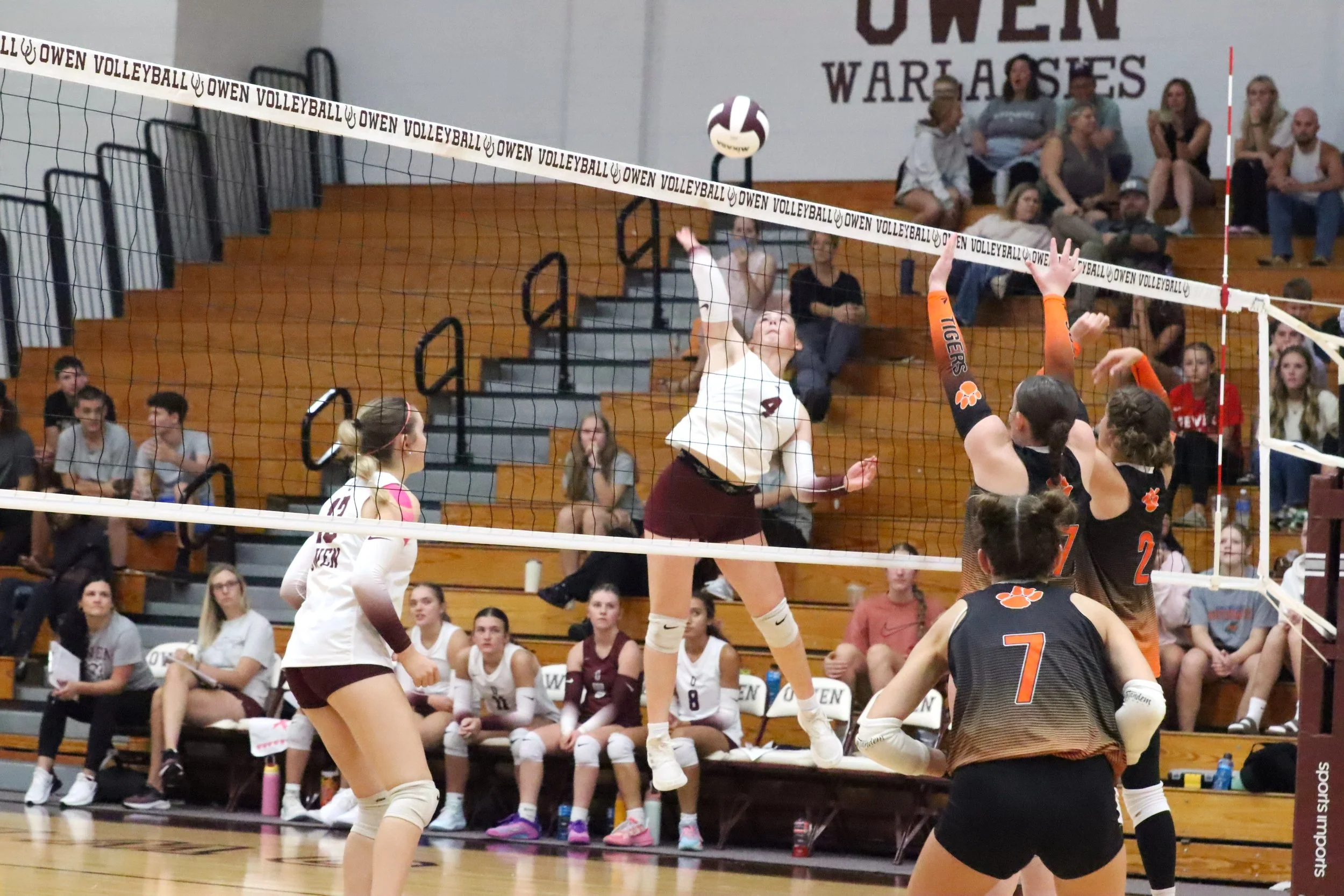 Warlassies open the season with four straight victories