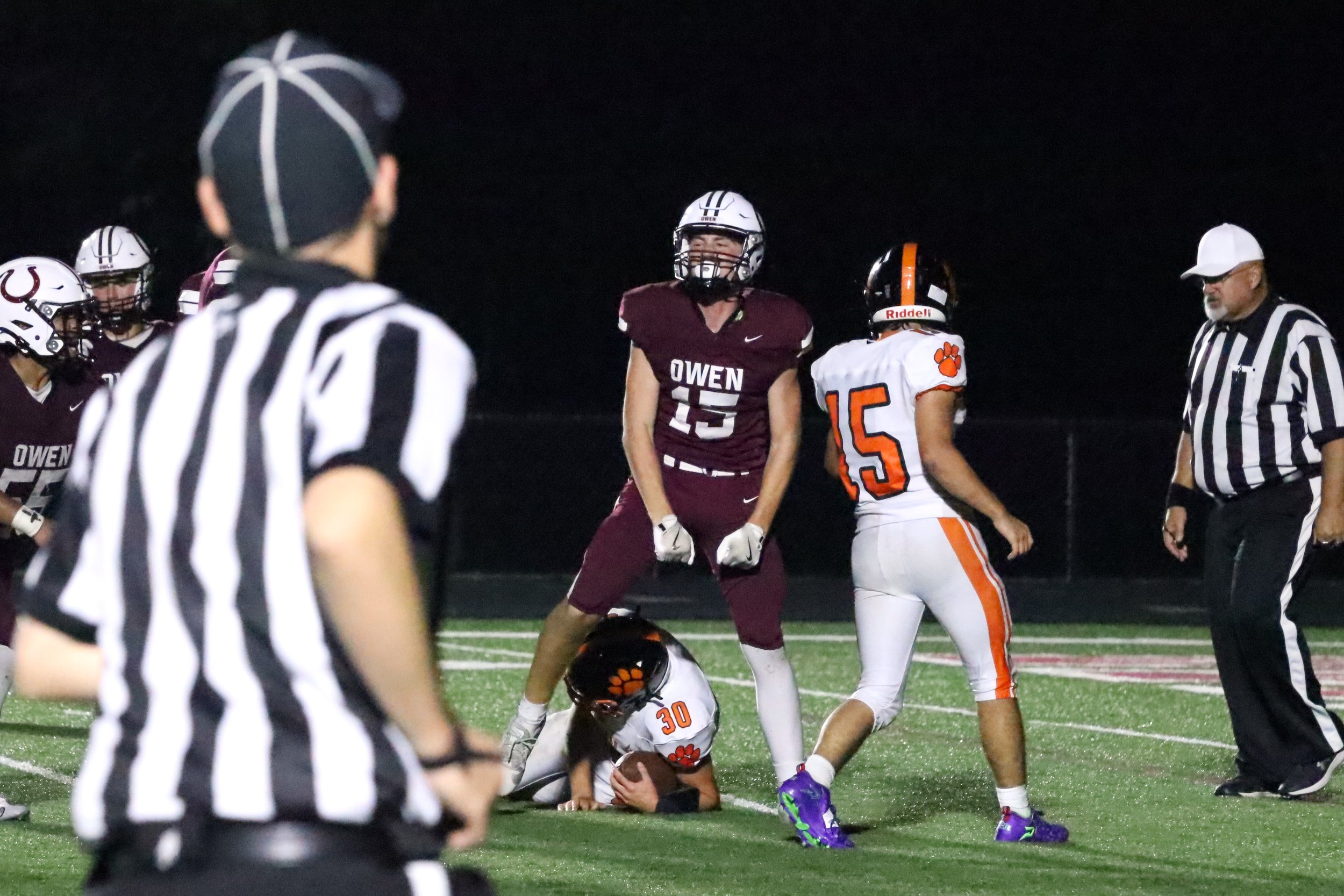 Owen sets the tone with victory in season opener