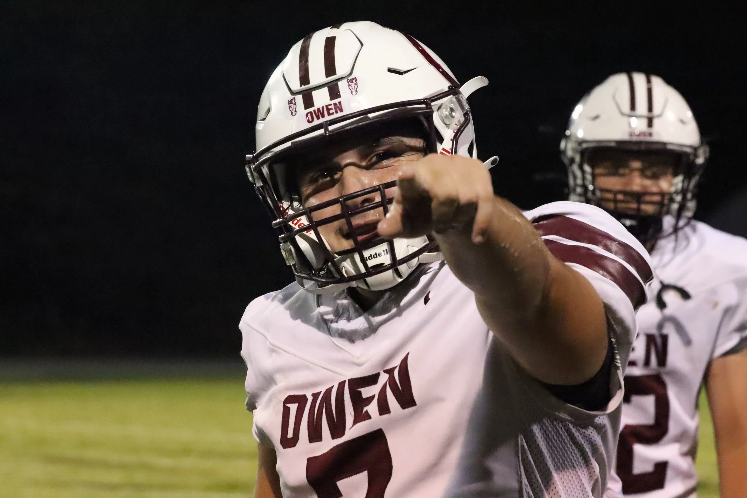 Burpeau lifts Warhorses to 17-14 victory over Polk 