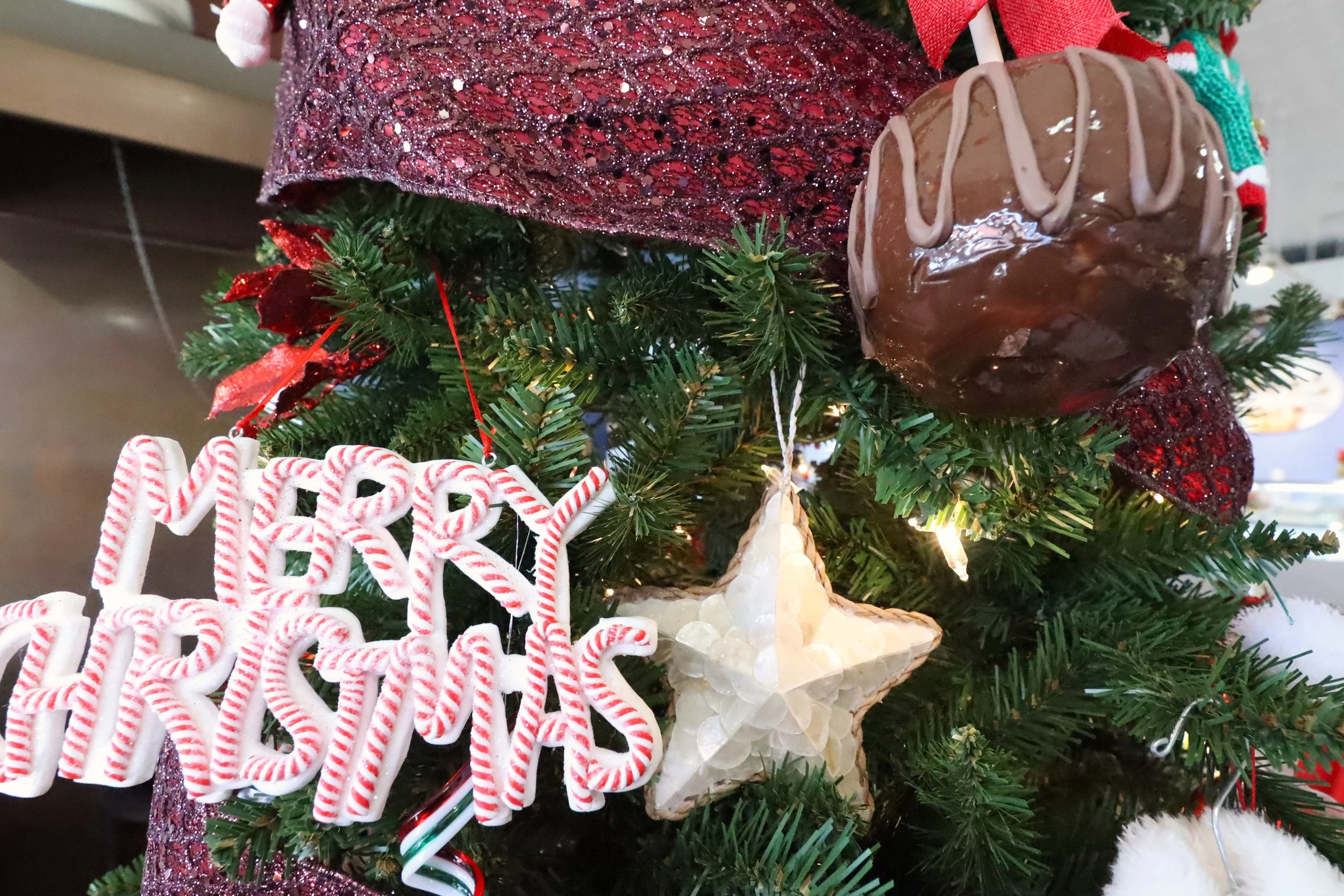 Deck the Trees blankets the Swannanoa Valley in warmth