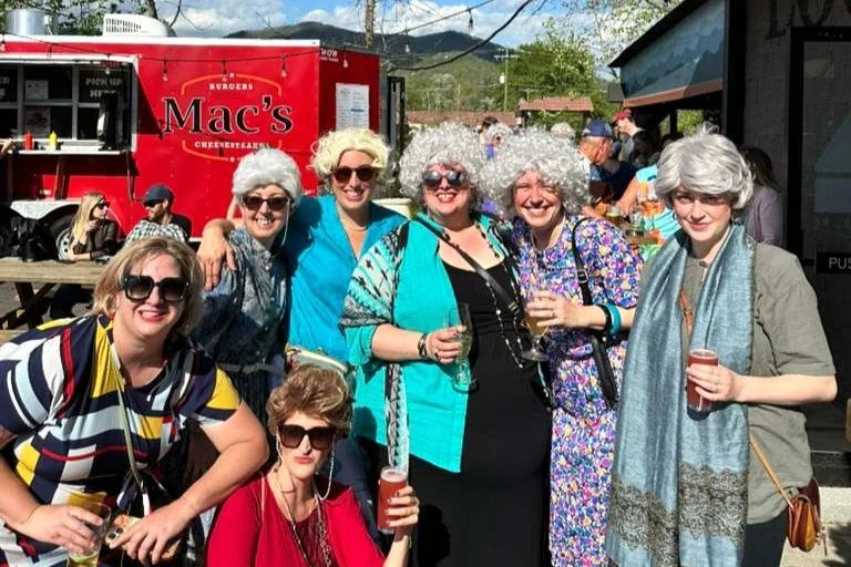 Black Mountain bars celebrate Rose, Blanche, Dorothy and Sophia with quirky event