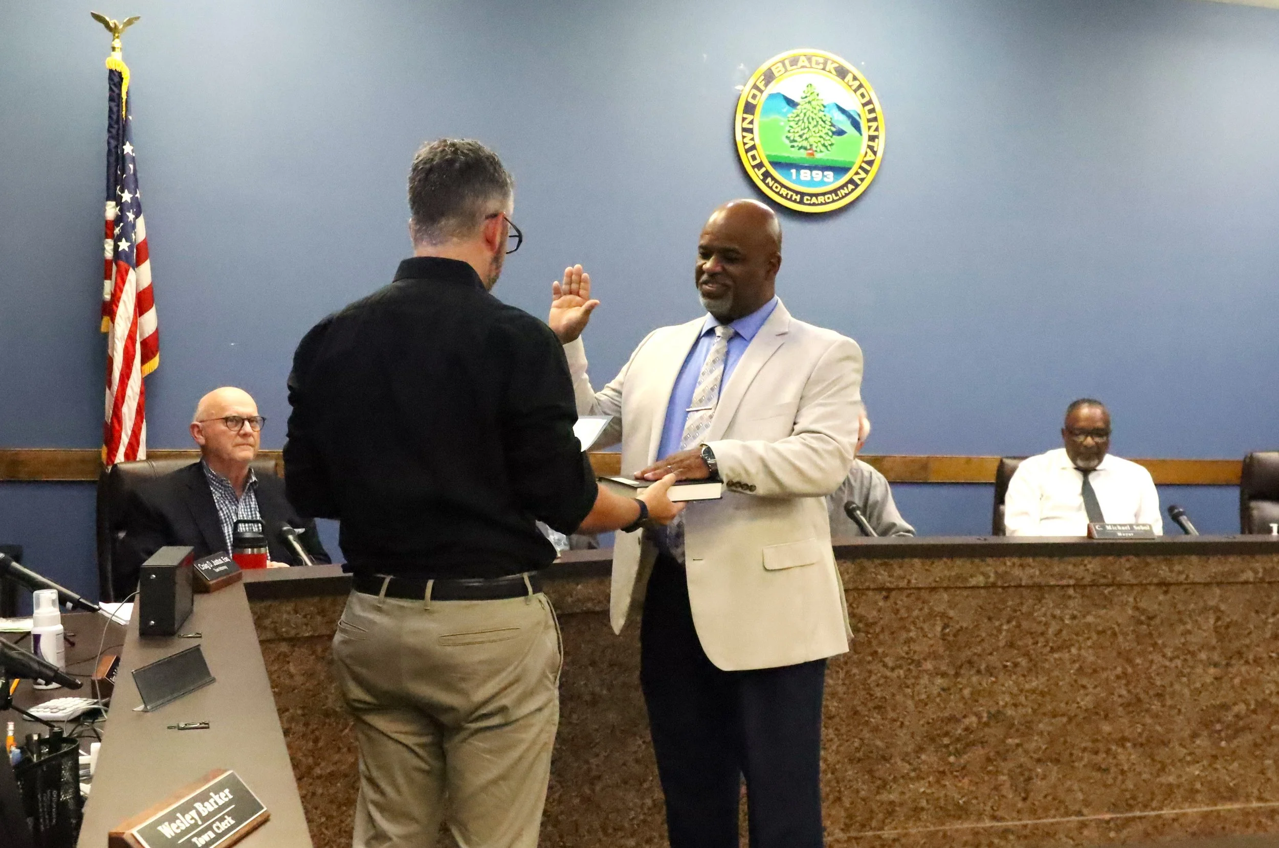 Lawrence Lytle appointed to fill Black Mountain Town Council vacancy