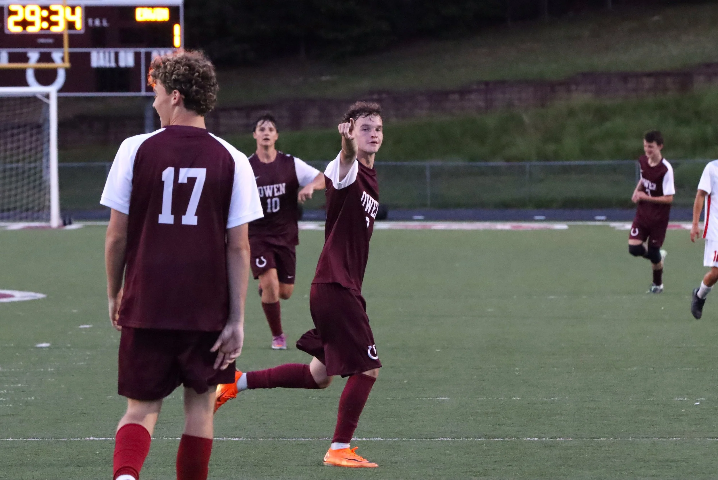 Quietly confident Warhorses seek to reclaim conference title 