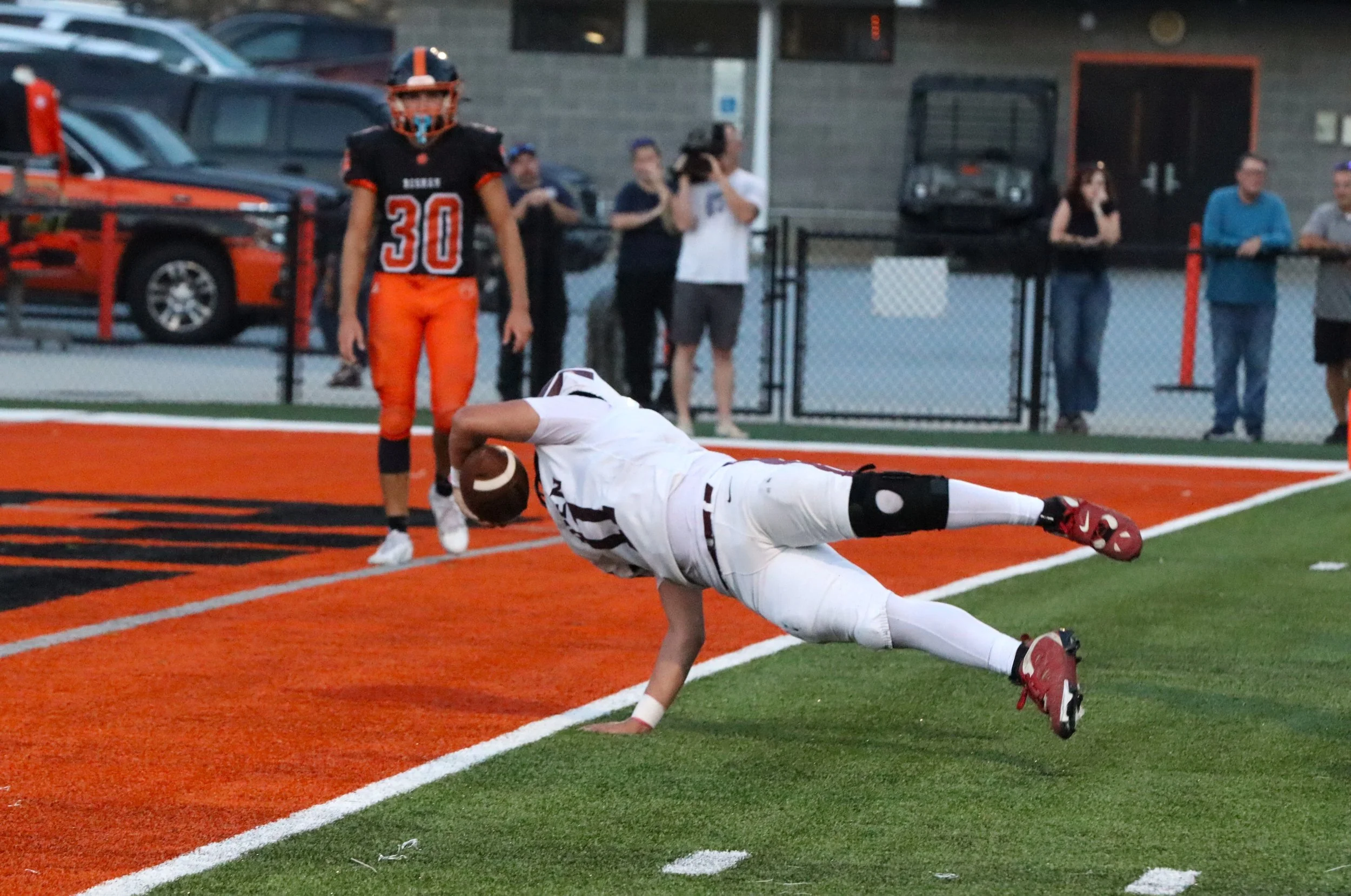 Warhorses charge to victory in season opener