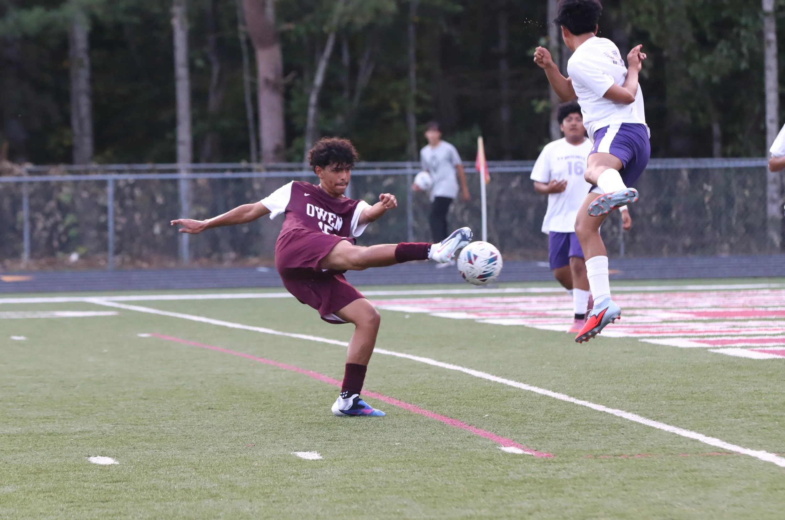 Warhorses overwhelm Mitchell in 9-0 victory