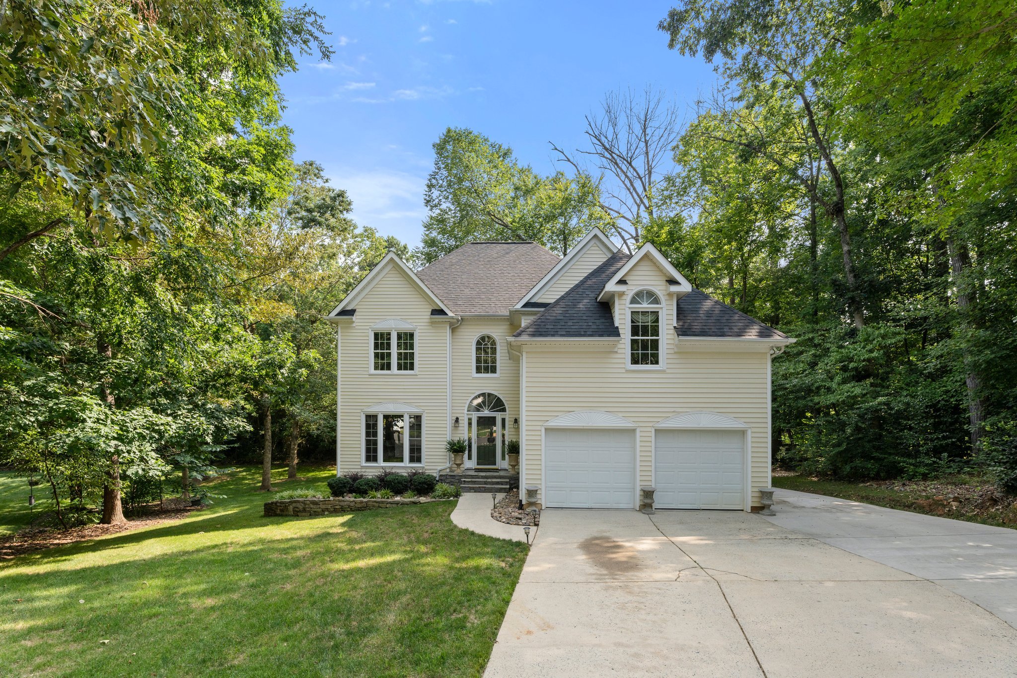 6500 BARWICK COURT, WHITSETT, NC 27377