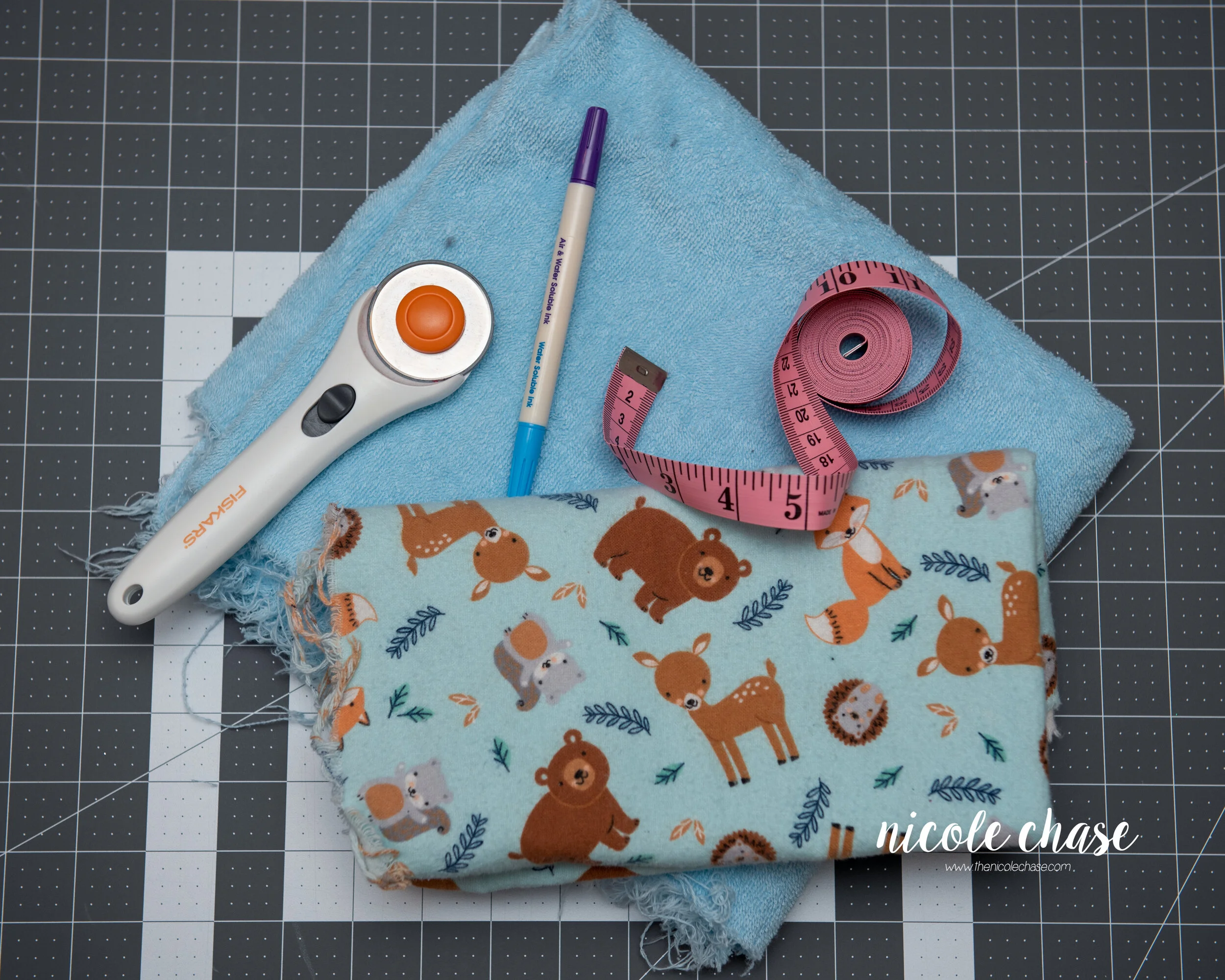 Beginner Burp Cloths Sewing Tutorial — Nicole Chase Free Crochet