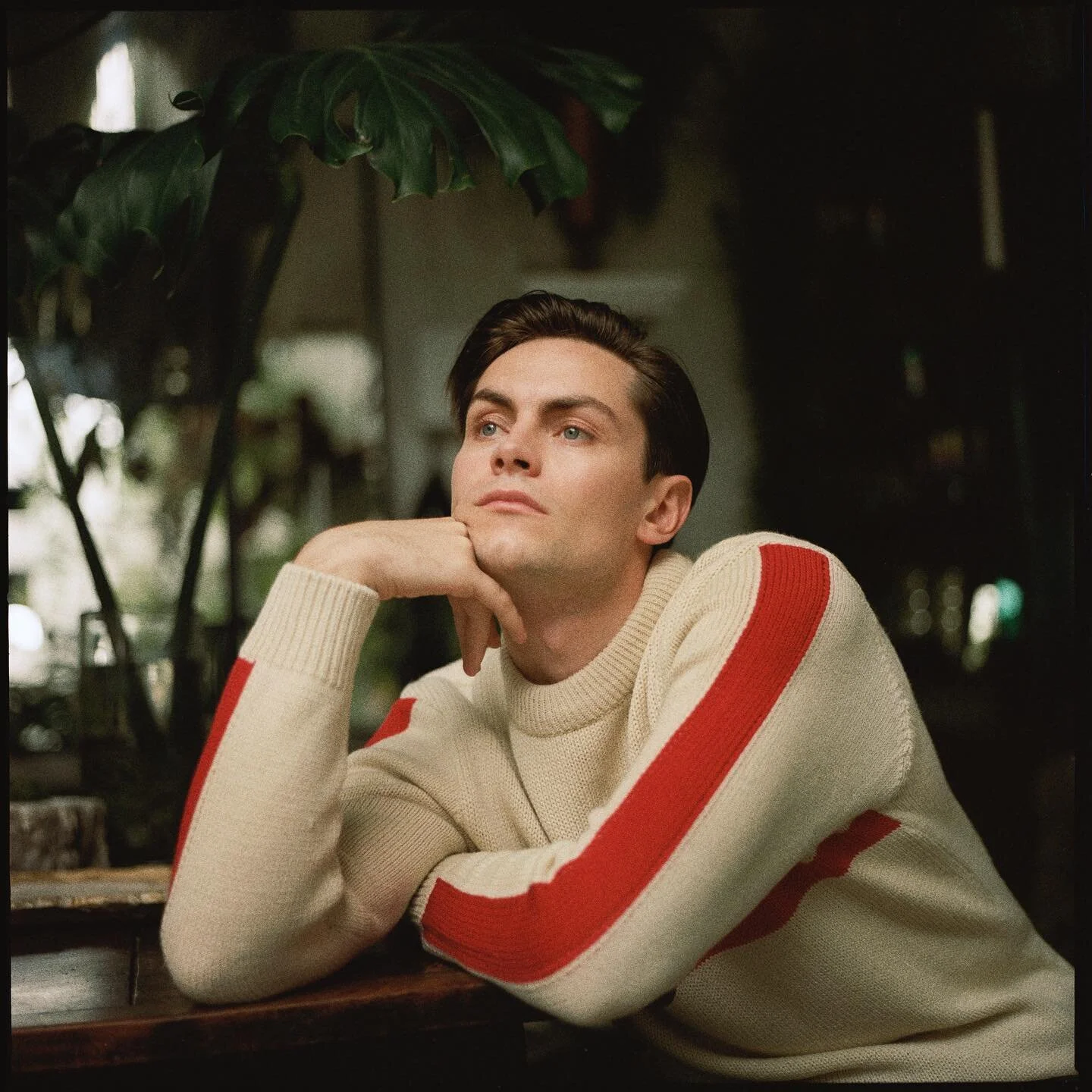 Freddy Carter (@freddycarter1) plays the &ldquo;Bastard of the Barrel&rdquo; Kaz Brekker in @netflix&rsquo;s @shadowandbone&mdash; a sci-fi series of the highest fandom order. American Studies grills him for #TheRecord a new digital series at the lin