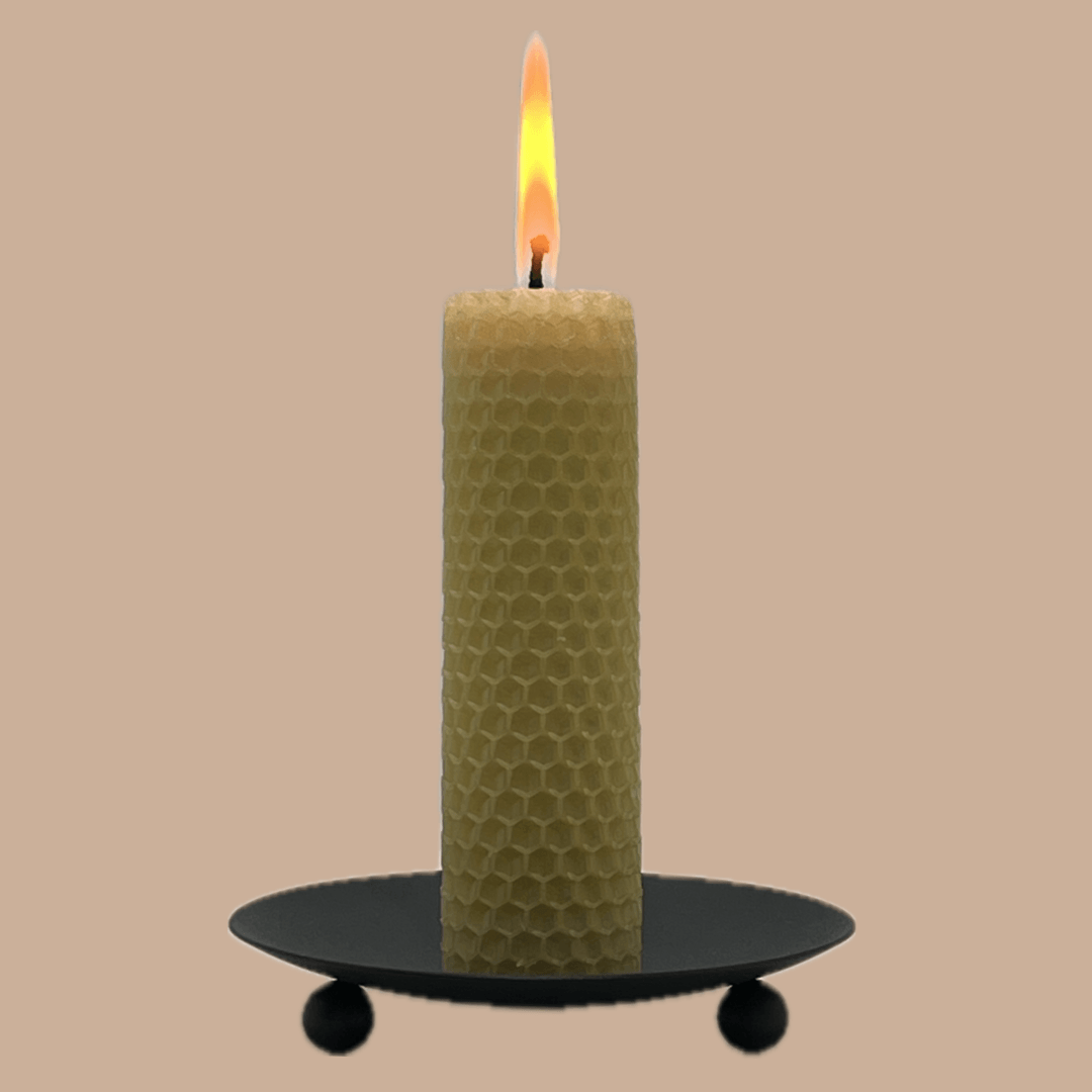 42g Tasmanian rolled beeswax candle