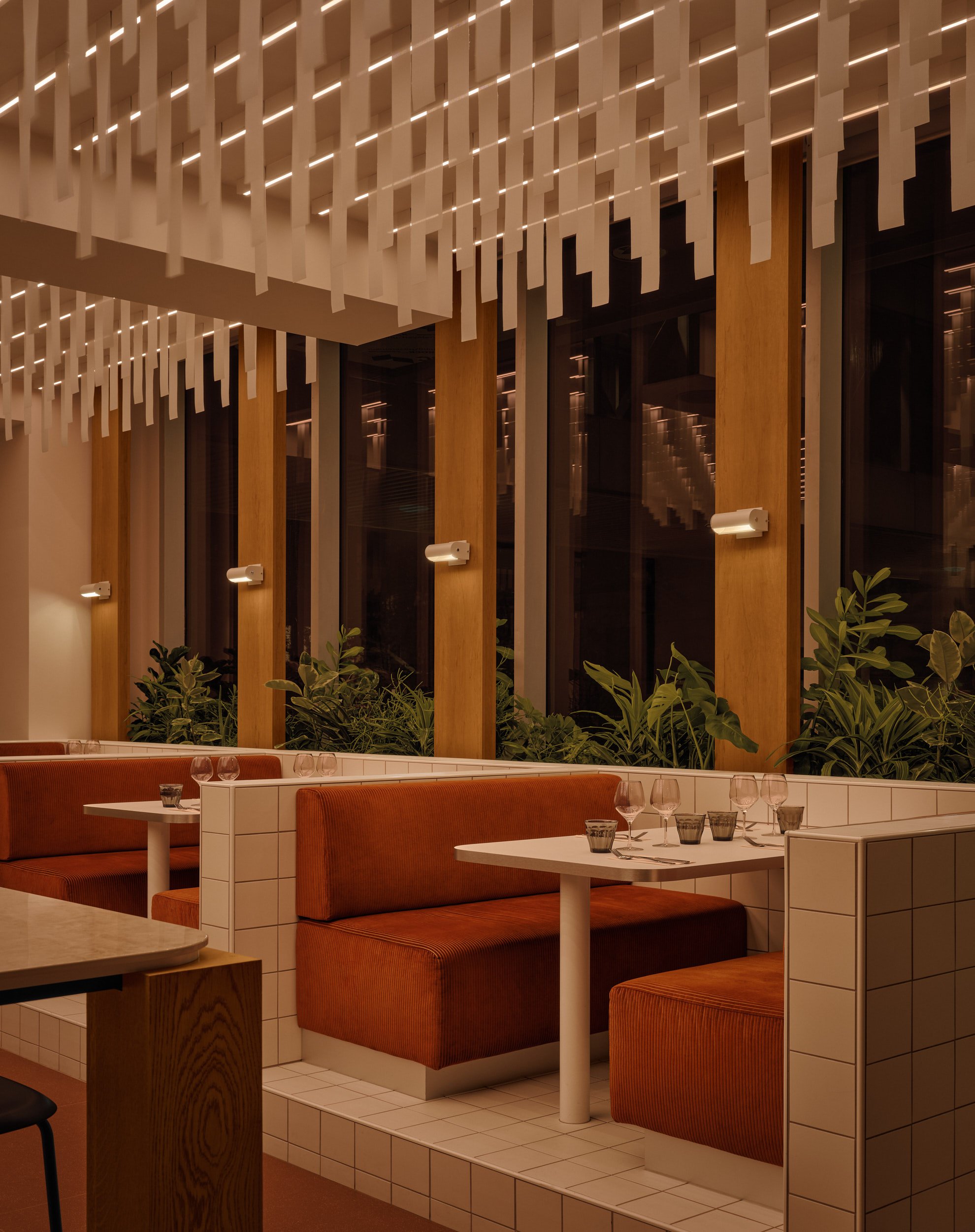 Siege Social by Blanchette archi.design, Photo Copyright Alex Lesage 17.jpg
