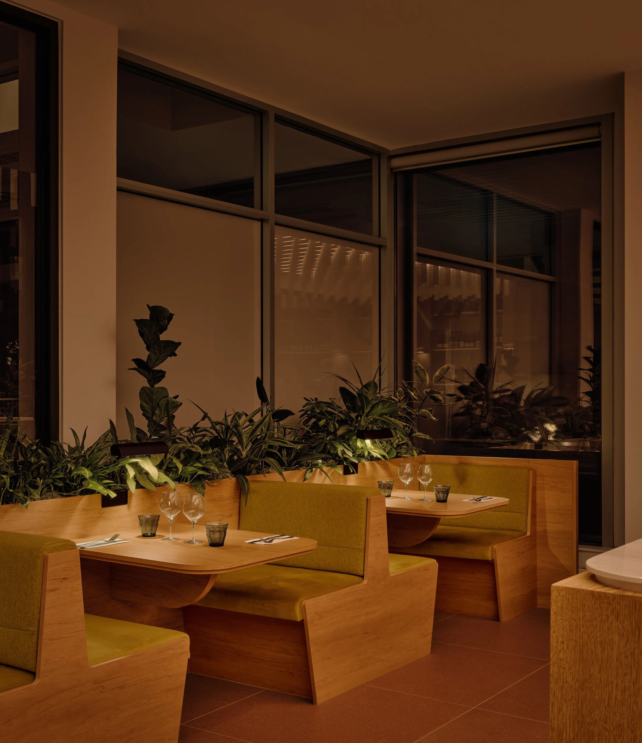 Siege Social by Blanchette archi.design, Photo Copyright Alex Lesage 18.jpg