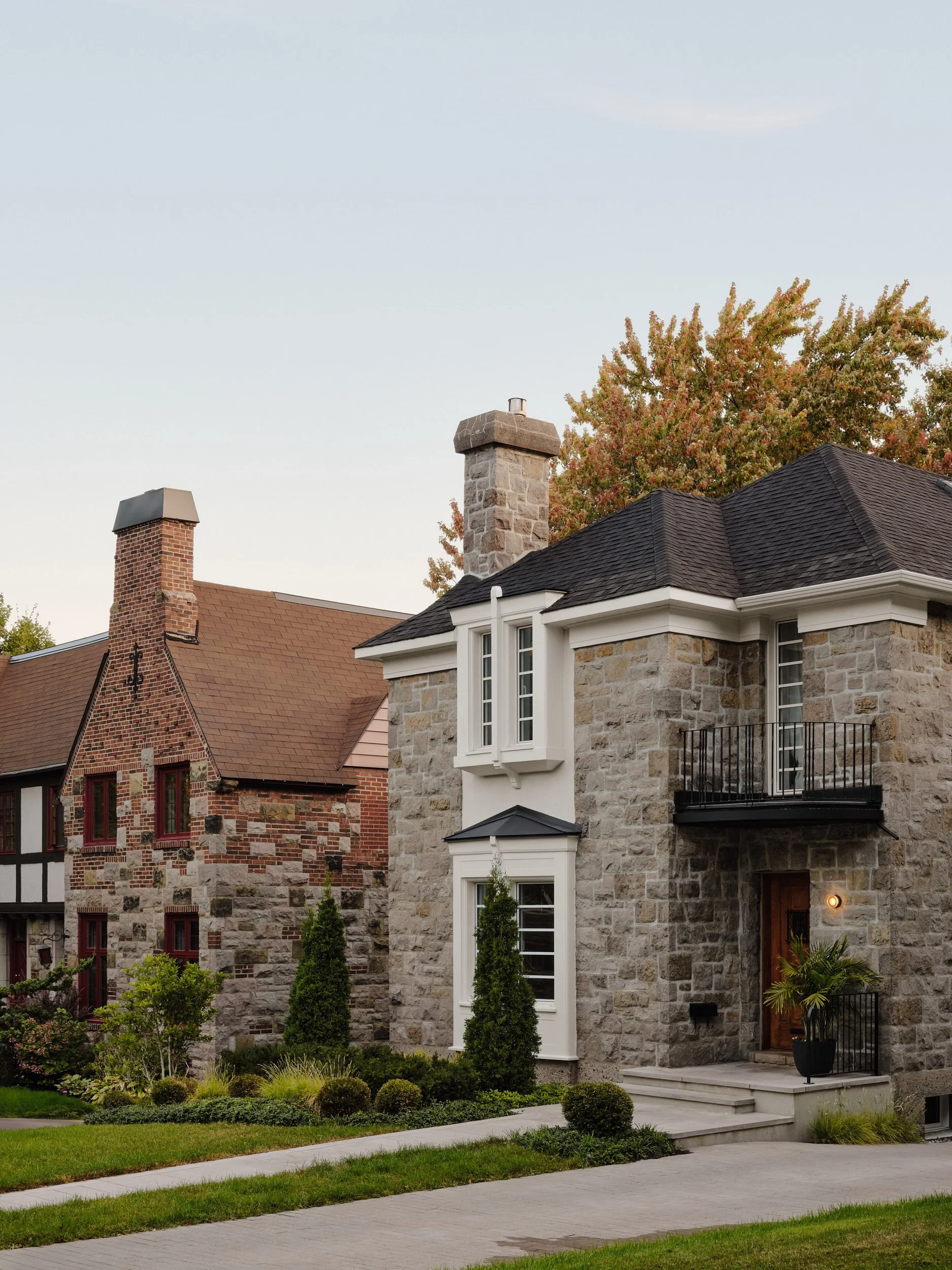 Beloeil by Atelier Barda, Photo Copyright Alex Lesage 1.jpg