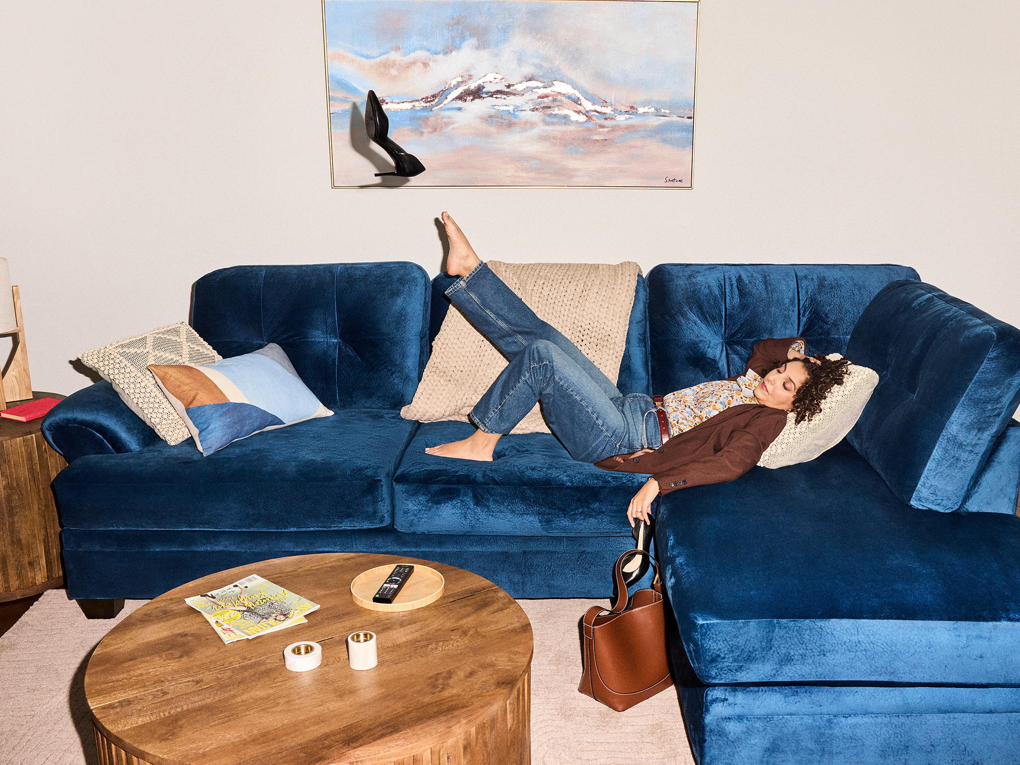 VCF_ASI_Cordelle_Sectional_MOM_01194_Round3.png