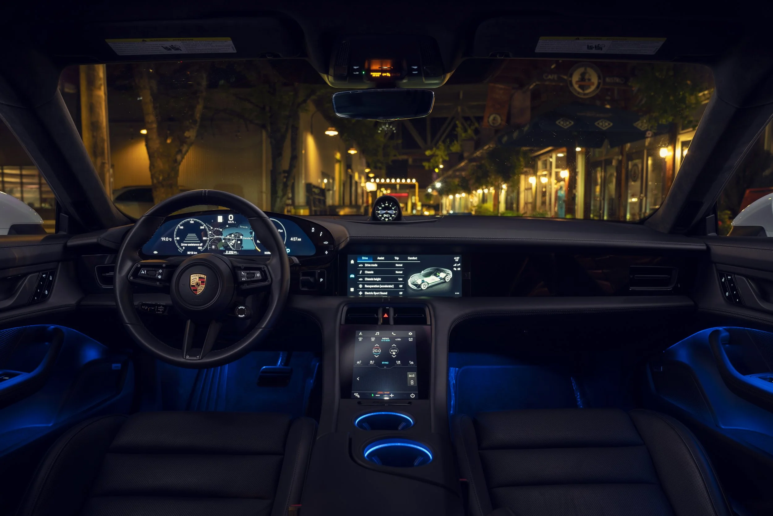 Porsche Canada Taycan Turbo (13) (1).jpg