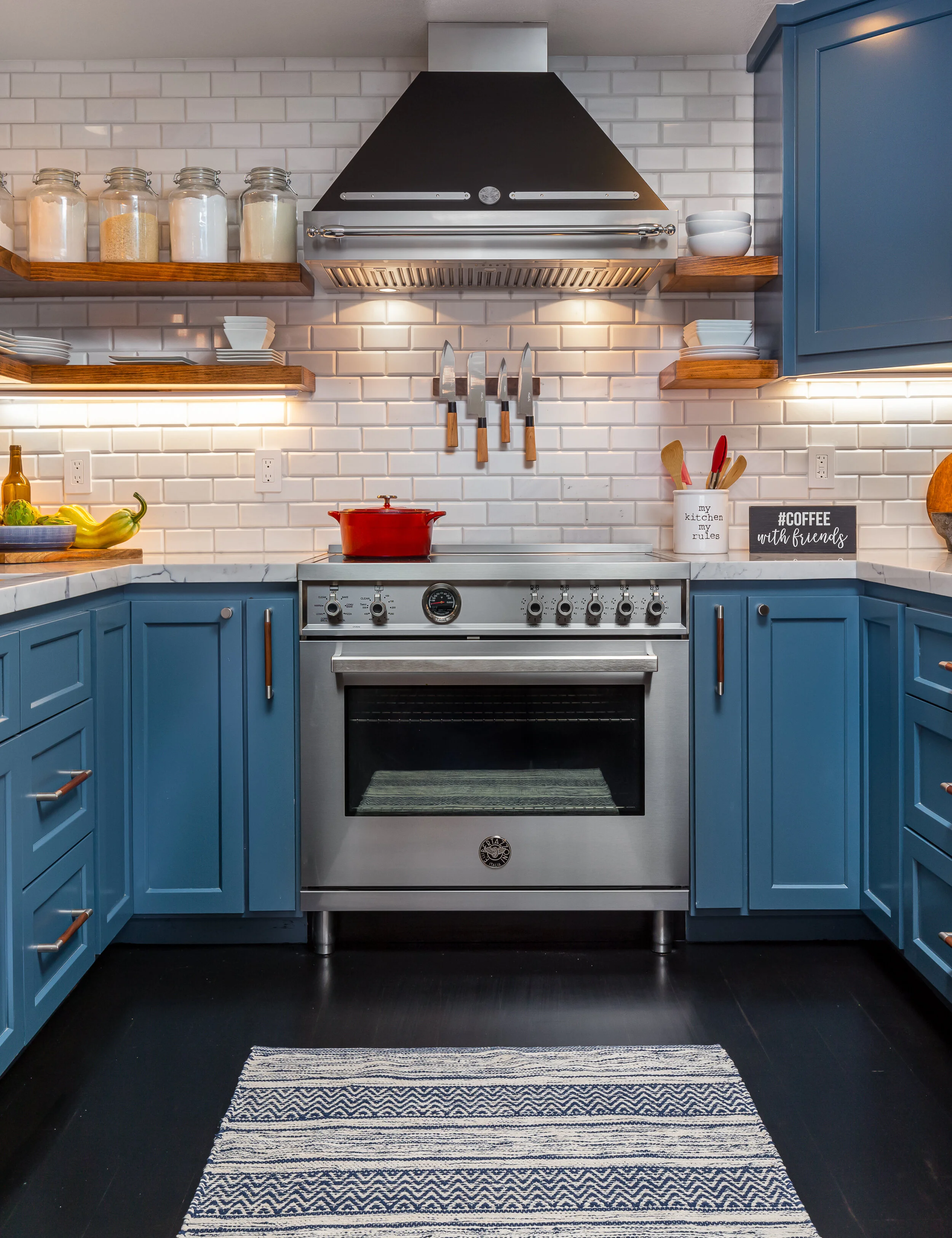 KitchenFrontView.jpg