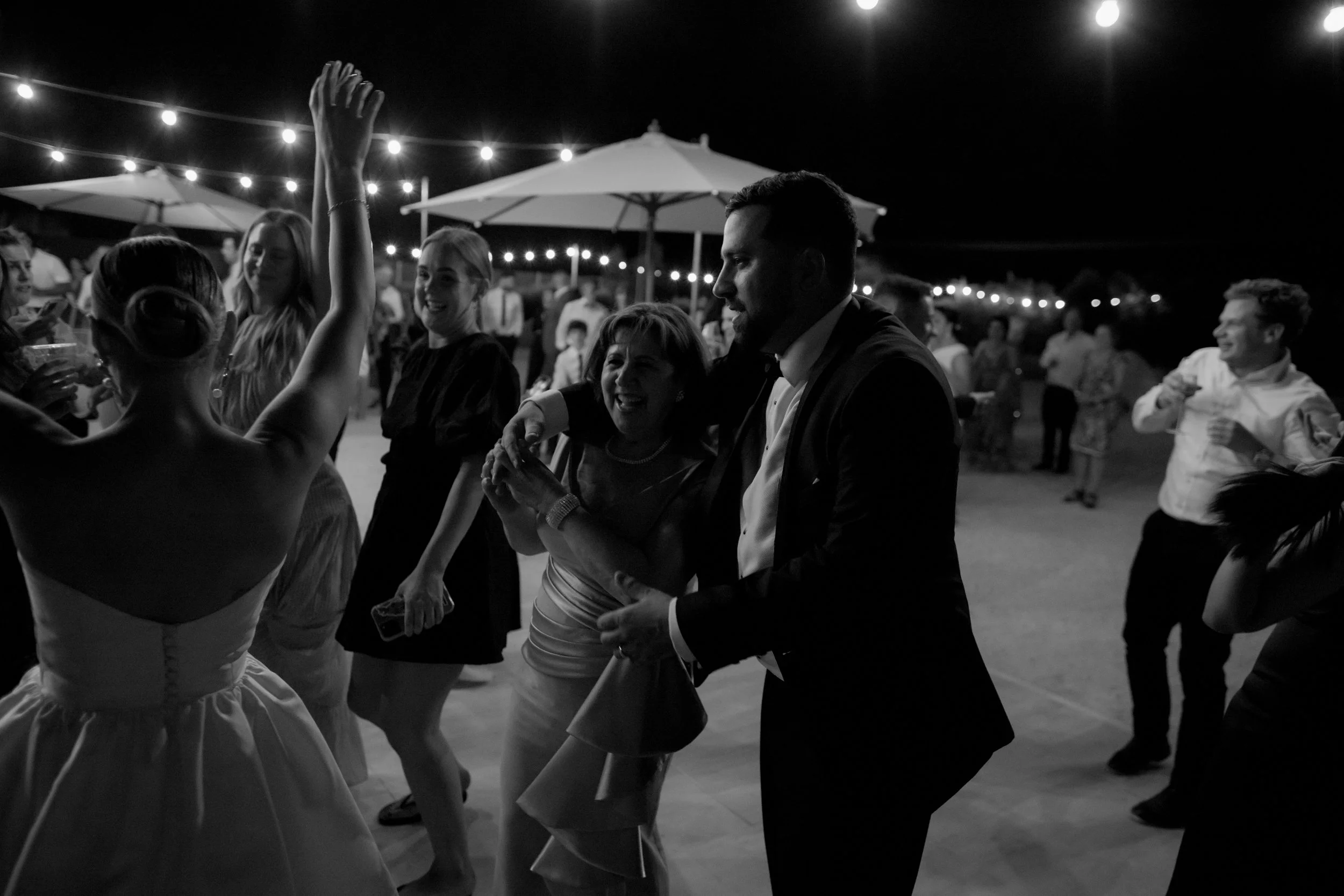 NATALIE + MATT - ASSEMBLY YARD WEDDING - FLOSSY PHOTO -118.jpg