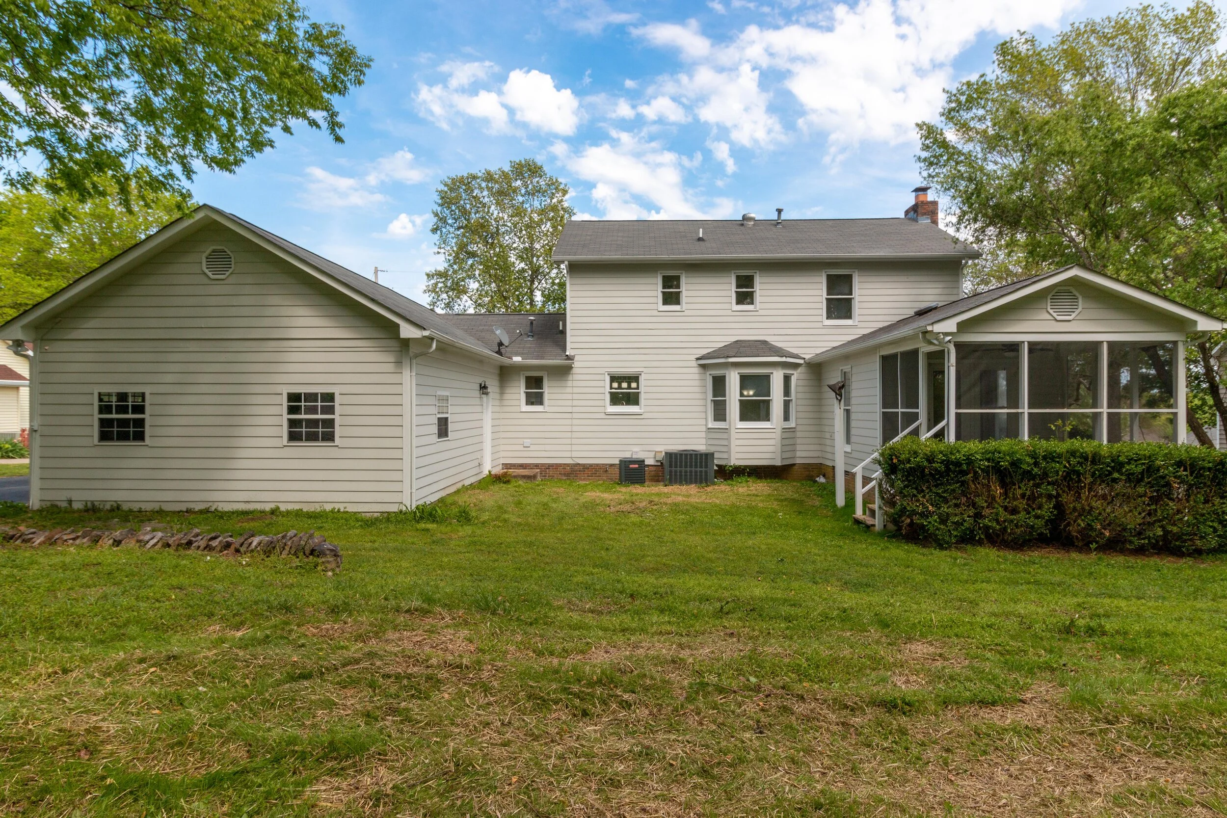 Home For Sales Columbia TN 104 Austell Drive Columbia TN — Real