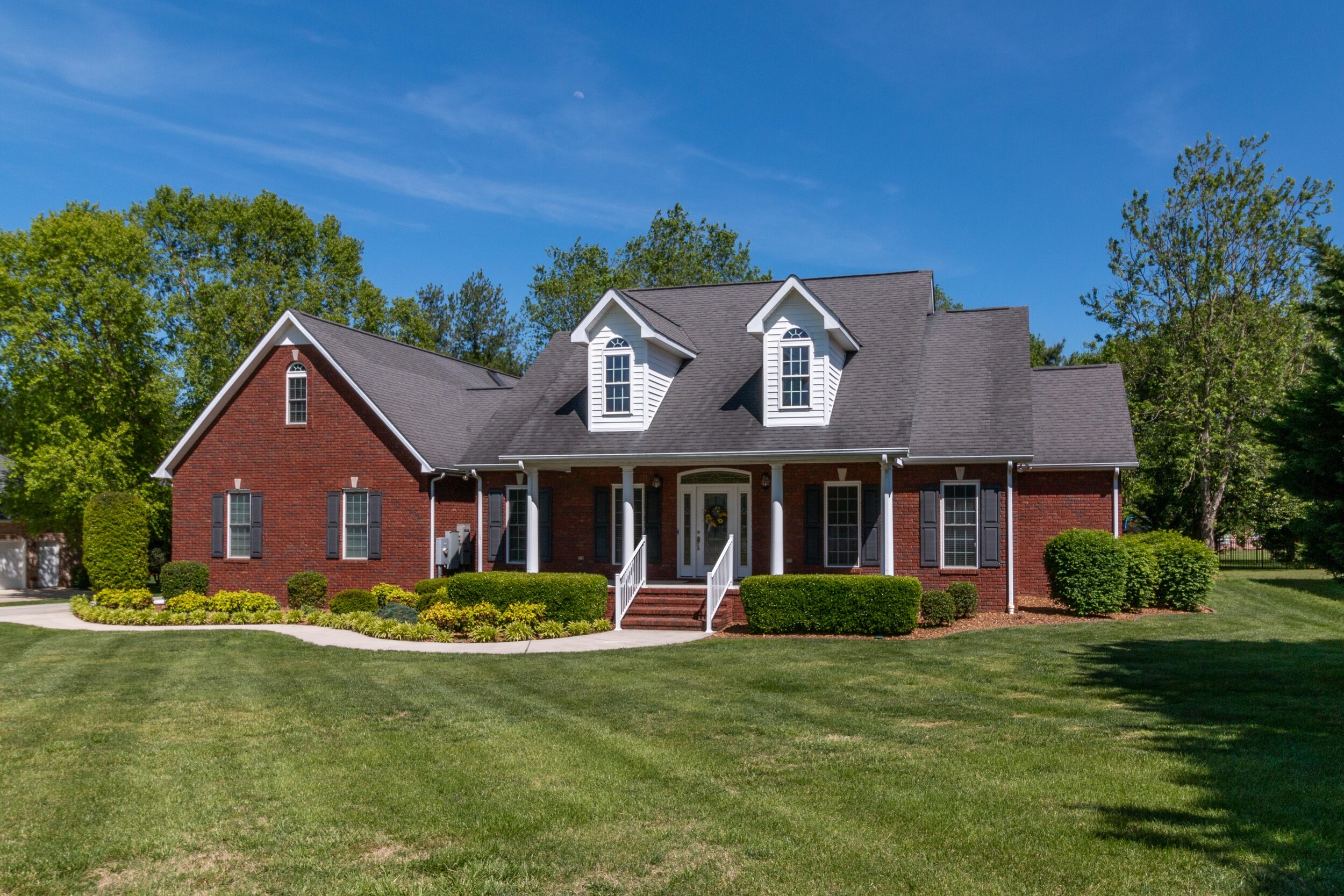 2100 Ovoca Rd, Tullahoma, TN  (3 of 64).jpg