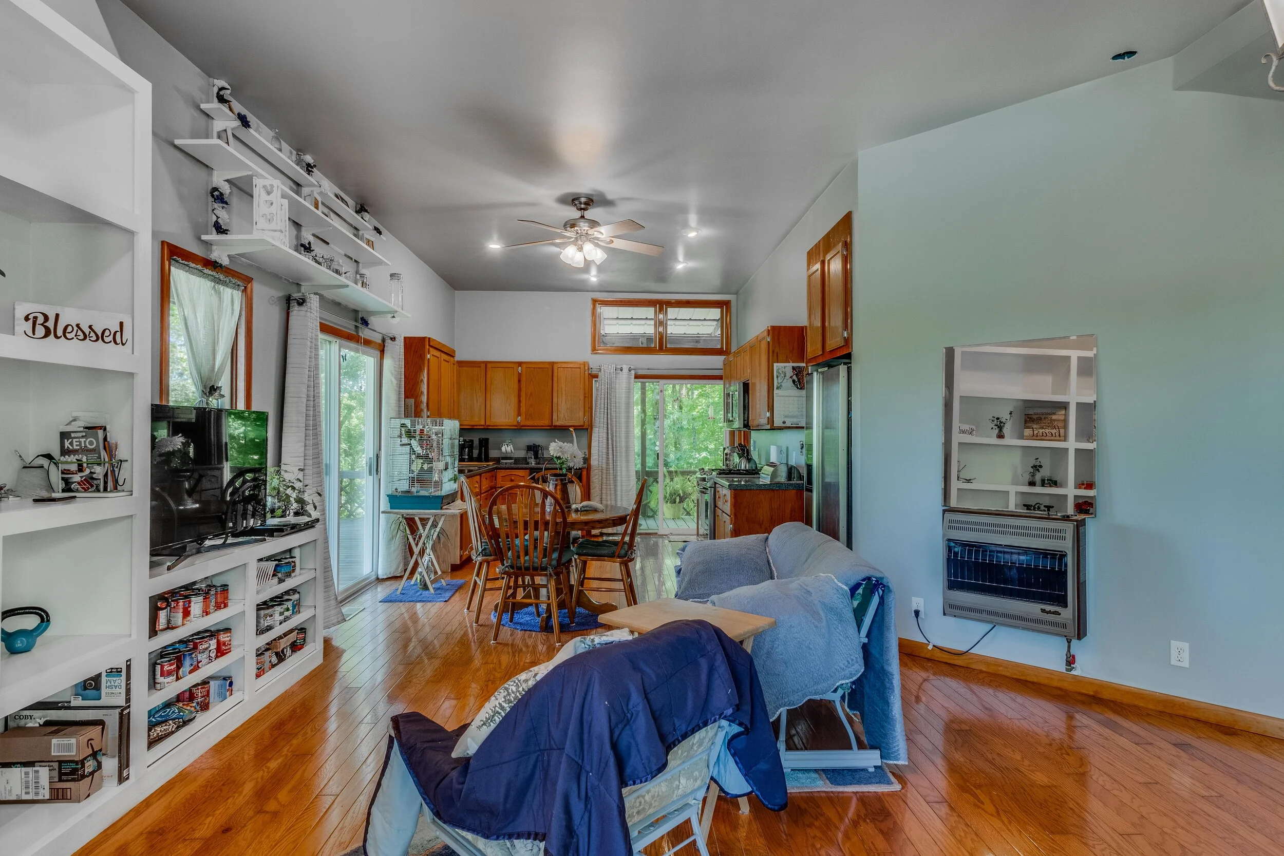 1049 Ceder Moutain Rd Dechard TN (18 of 83).jpg