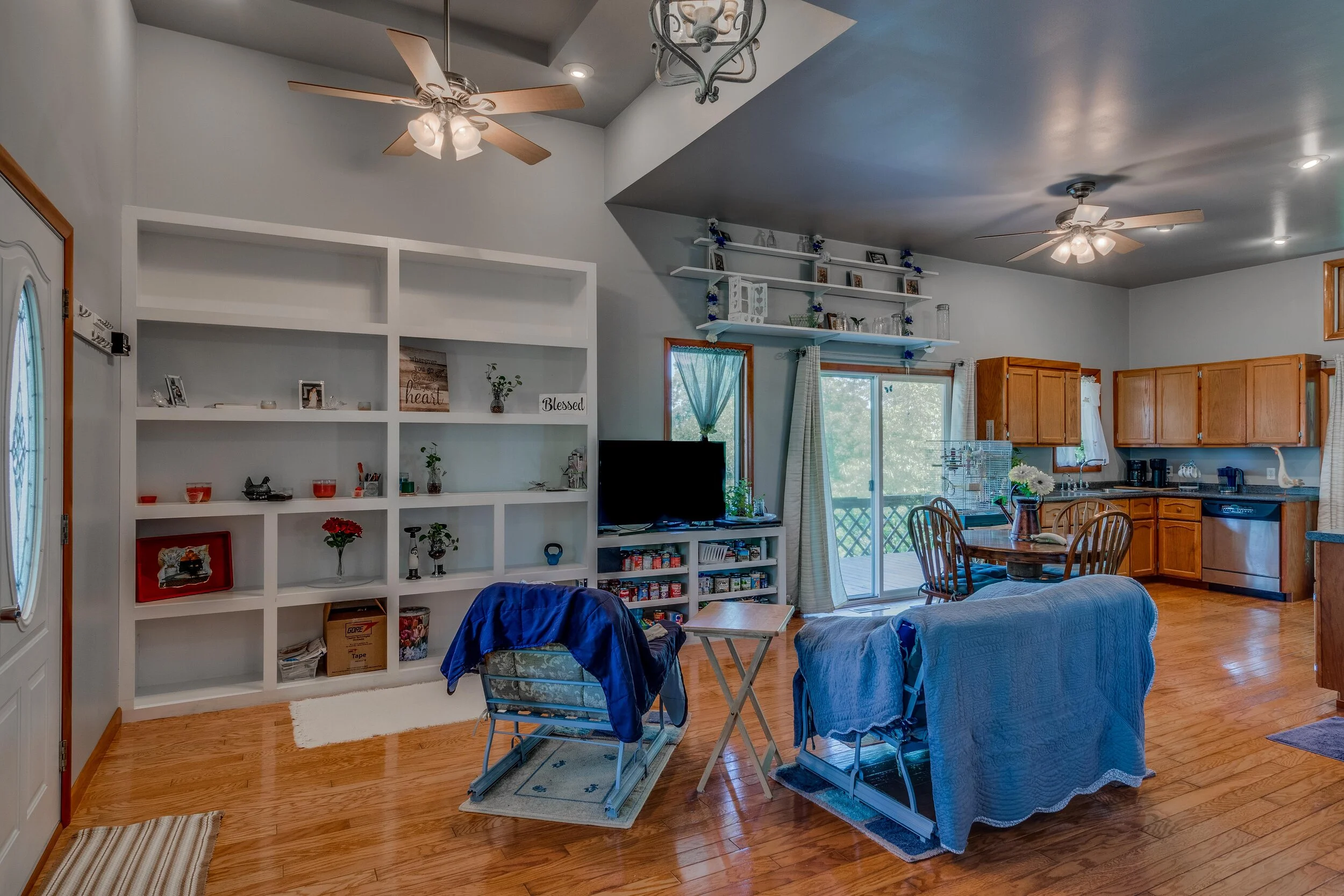 Home For Sale Decherd, TN 1049 Cedar Mountain Rd Decherd, TN — Real