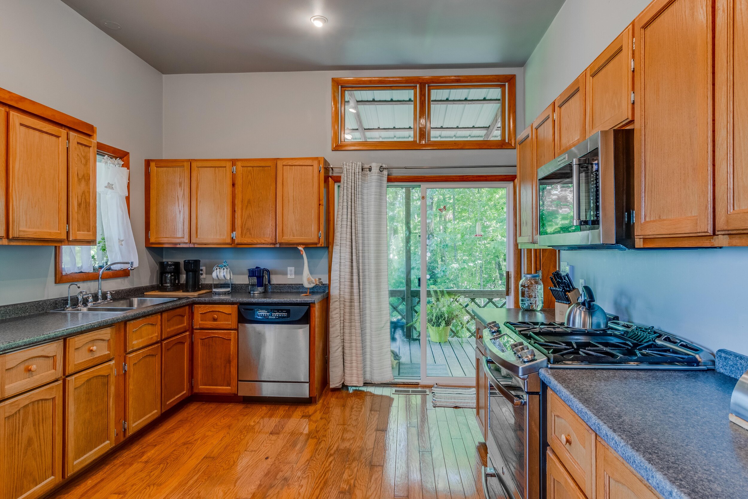 Home For Sale Decherd, TN 1049 Cedar Mountain Rd Decherd, TN — Real