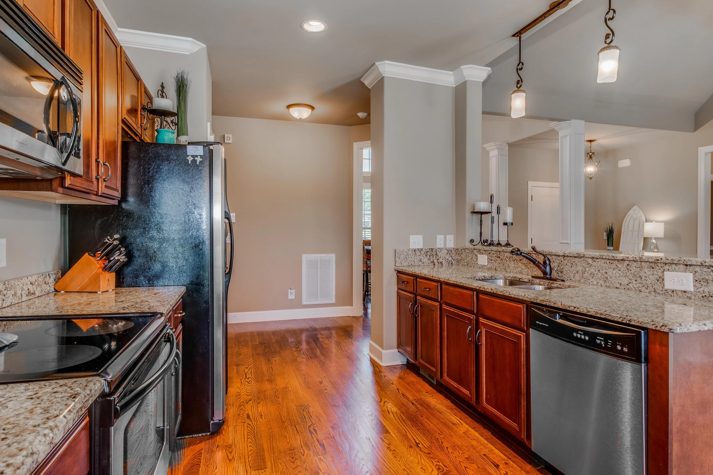 1904 Maddix Ct, Culleoka, TN  (17 of 61).jpg