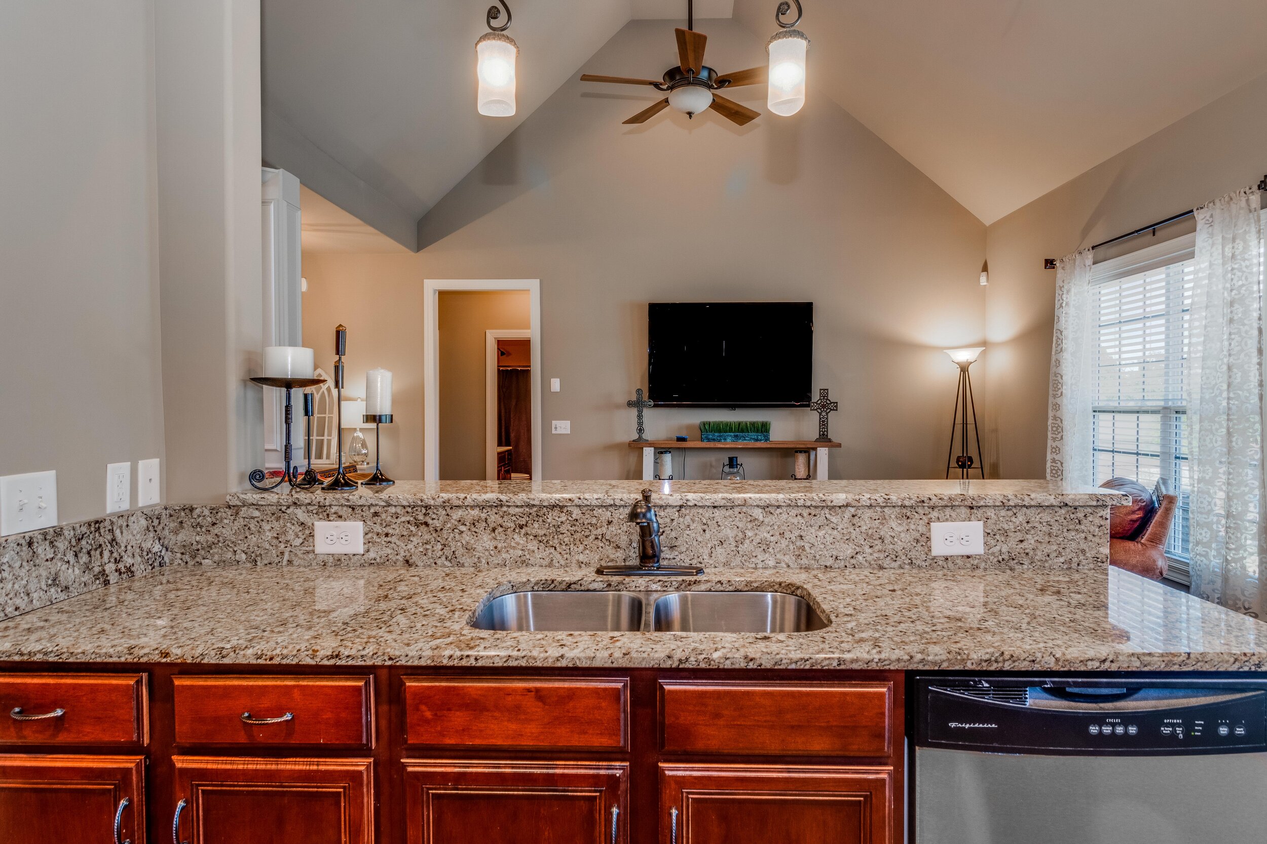 1904 Maddix Ct, Culleoka, TN  (21 of 61).jpg