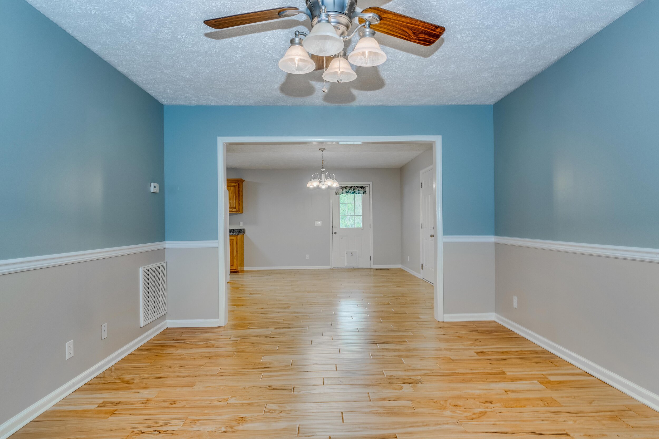 368 Indian Springs Circle Manchester, TN (8 of 54).jpg