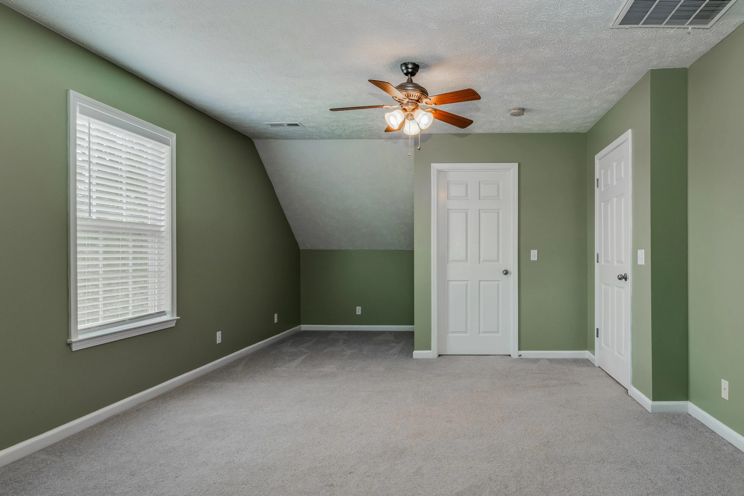 368 Indian Springs Circle Manchester, TN (36 of 54).jpg