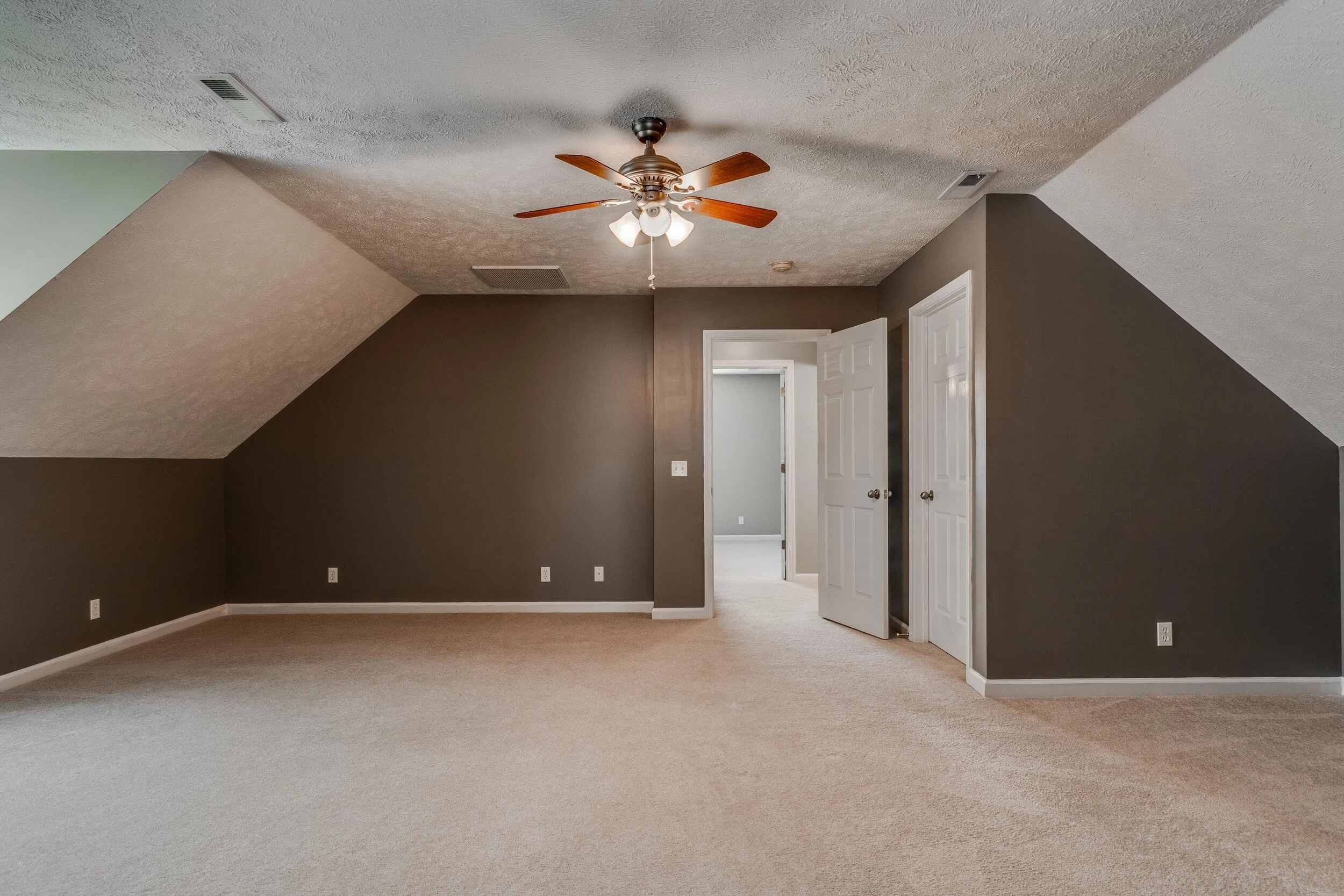 368 Indian Springs Circle Manchester, TN (39 of 54).jpg