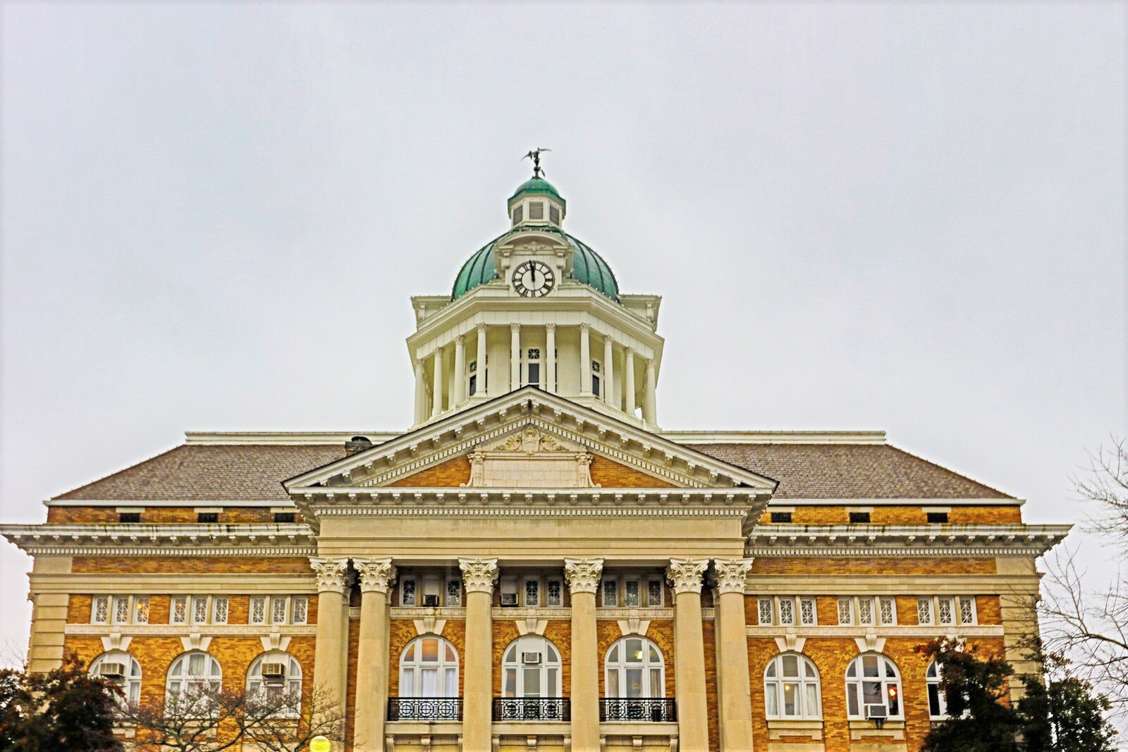 giles-county-courthouse-1.jpg