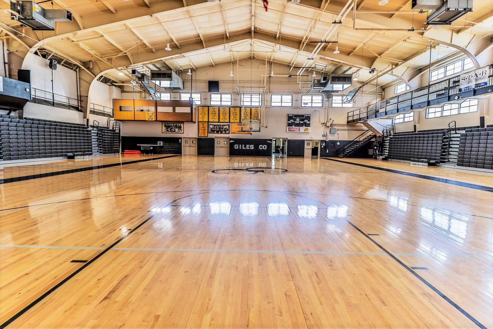 martin-methodist-athletic-basketball-court.jpg