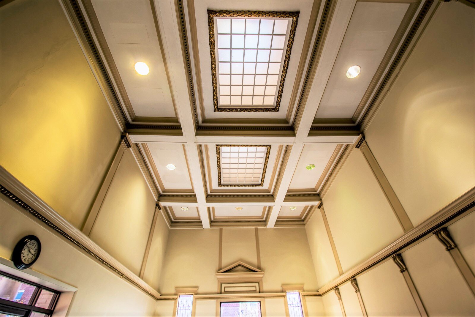 first-national-bank-ceiling.jpg