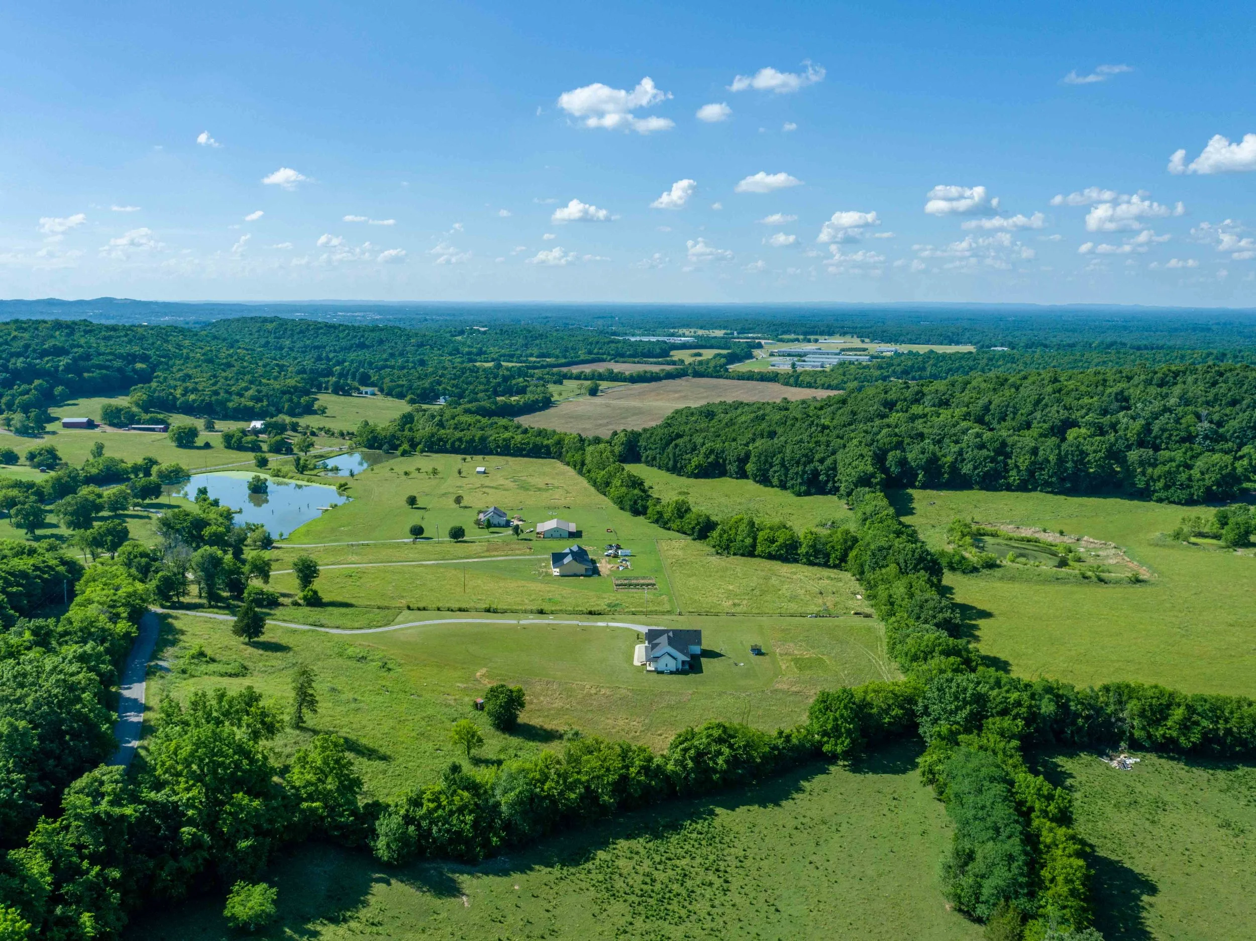 1820 snake creek rd. belfast tn drone photos-4.jpg