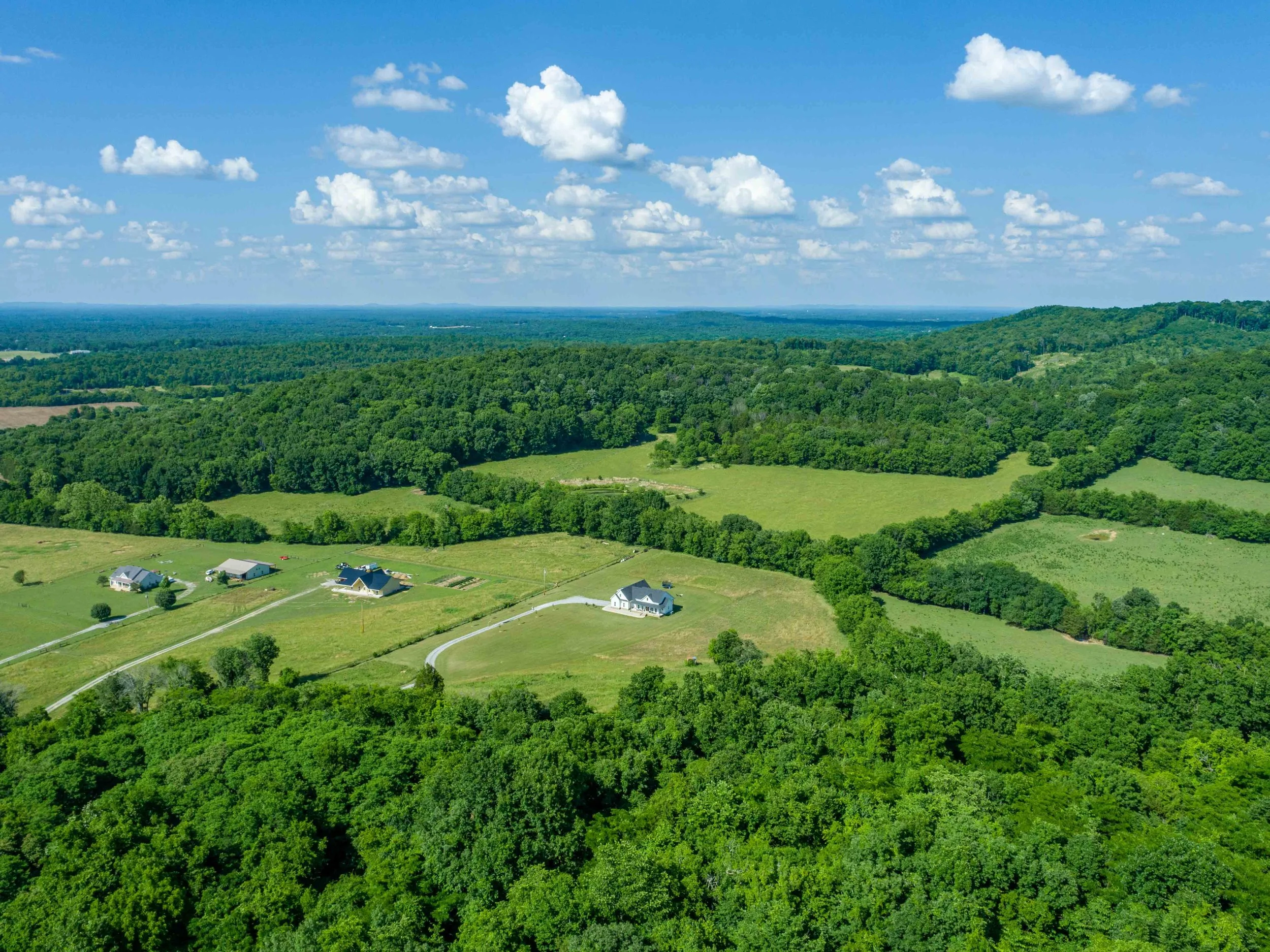 1820 snake creek rd. belfast tn drone photos-3.jpg