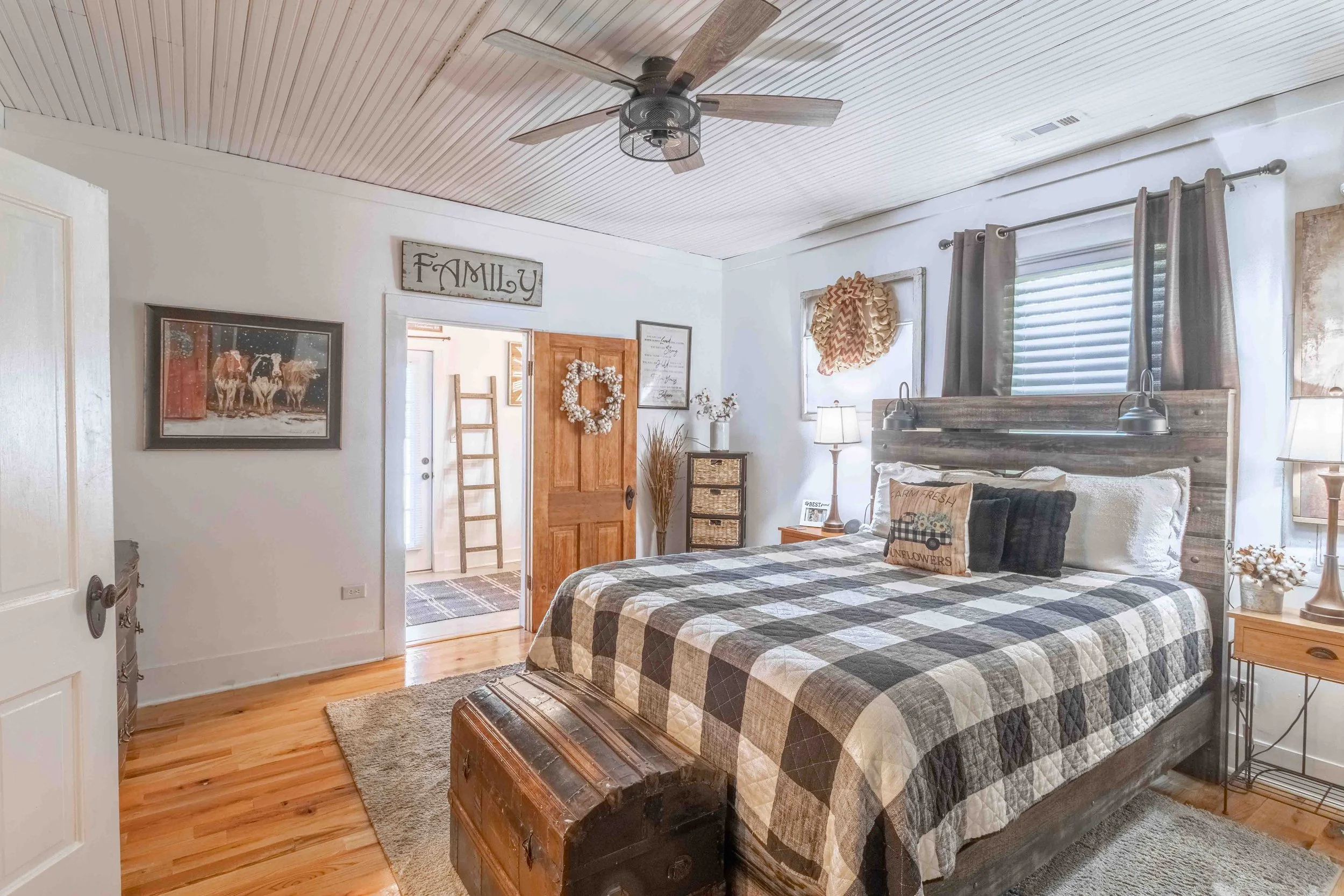 214 Front View St Cornersville TN - Edits-33.jpg