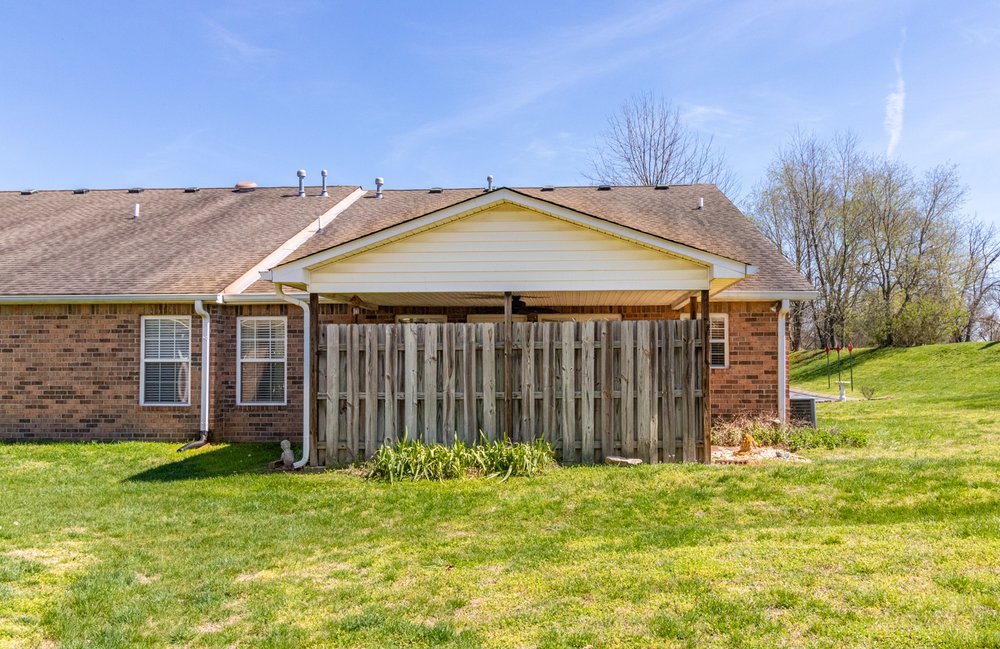 1334 Danbury Drive Columbia TN_Real Estate Photographer Pro-34.jpg