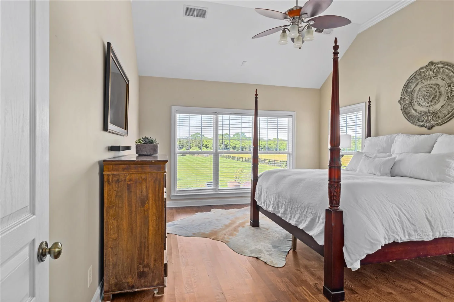 0199-Real Estate Photographer Pro-200.jpg